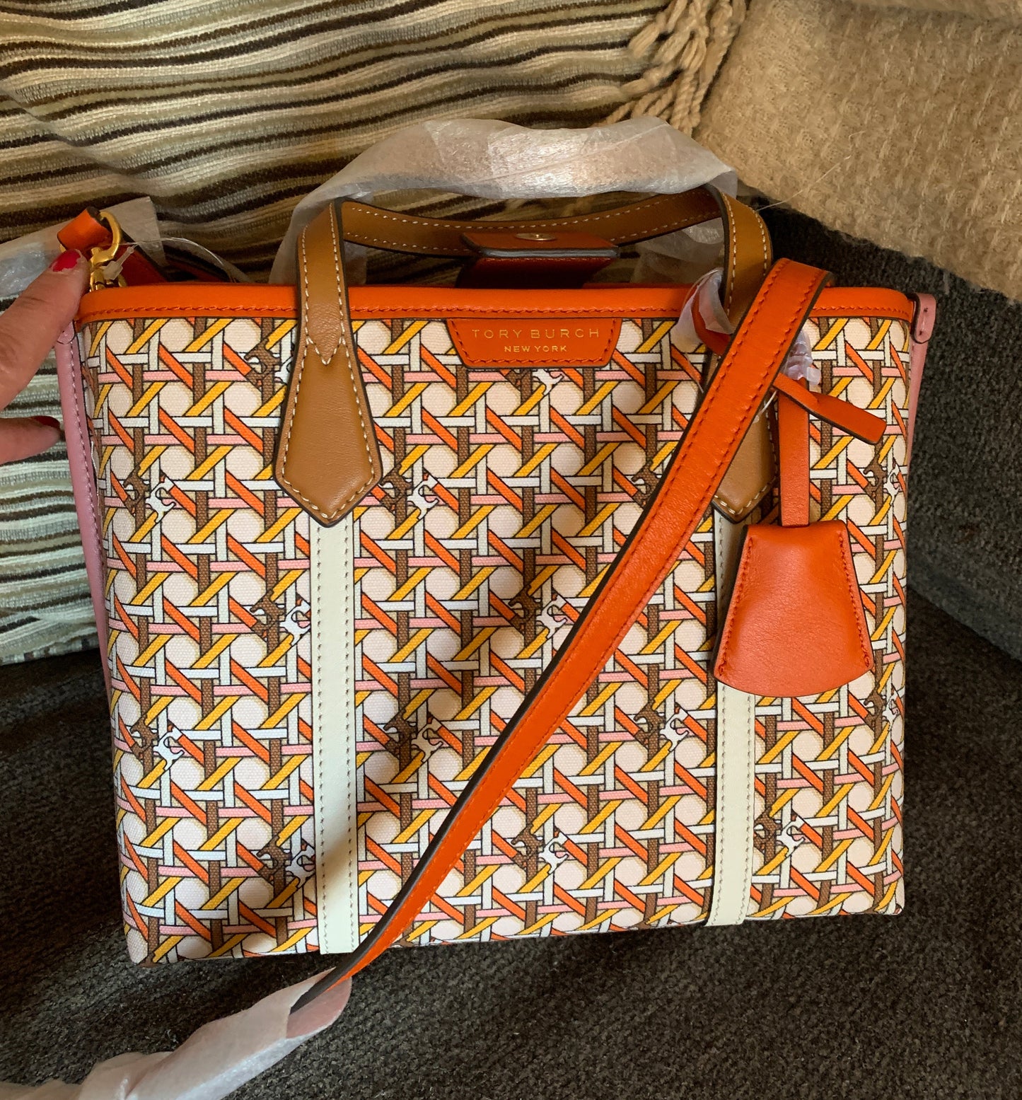 Authentic TORY BURCH LINK triple compartments satchel/Crosby Ruby Luxury