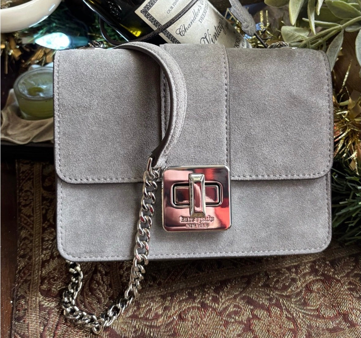 Authentic KATE SPADE SUEDE leather Turnlock Flap crossbody Bag Ruby Luxury
