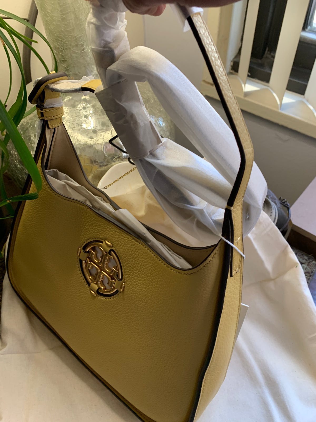 Authentic TORY BURCH Leather shoulder/Crosby bag Ruby Luxury