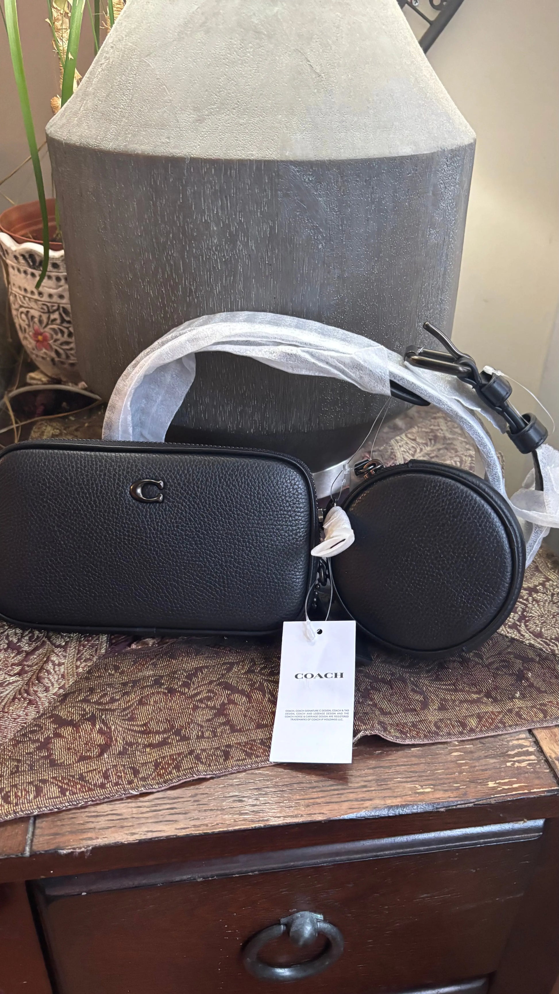 Authentic Coach 1941 calf leather Black zip top Crossbody/beltBag Set Ruby Luxury