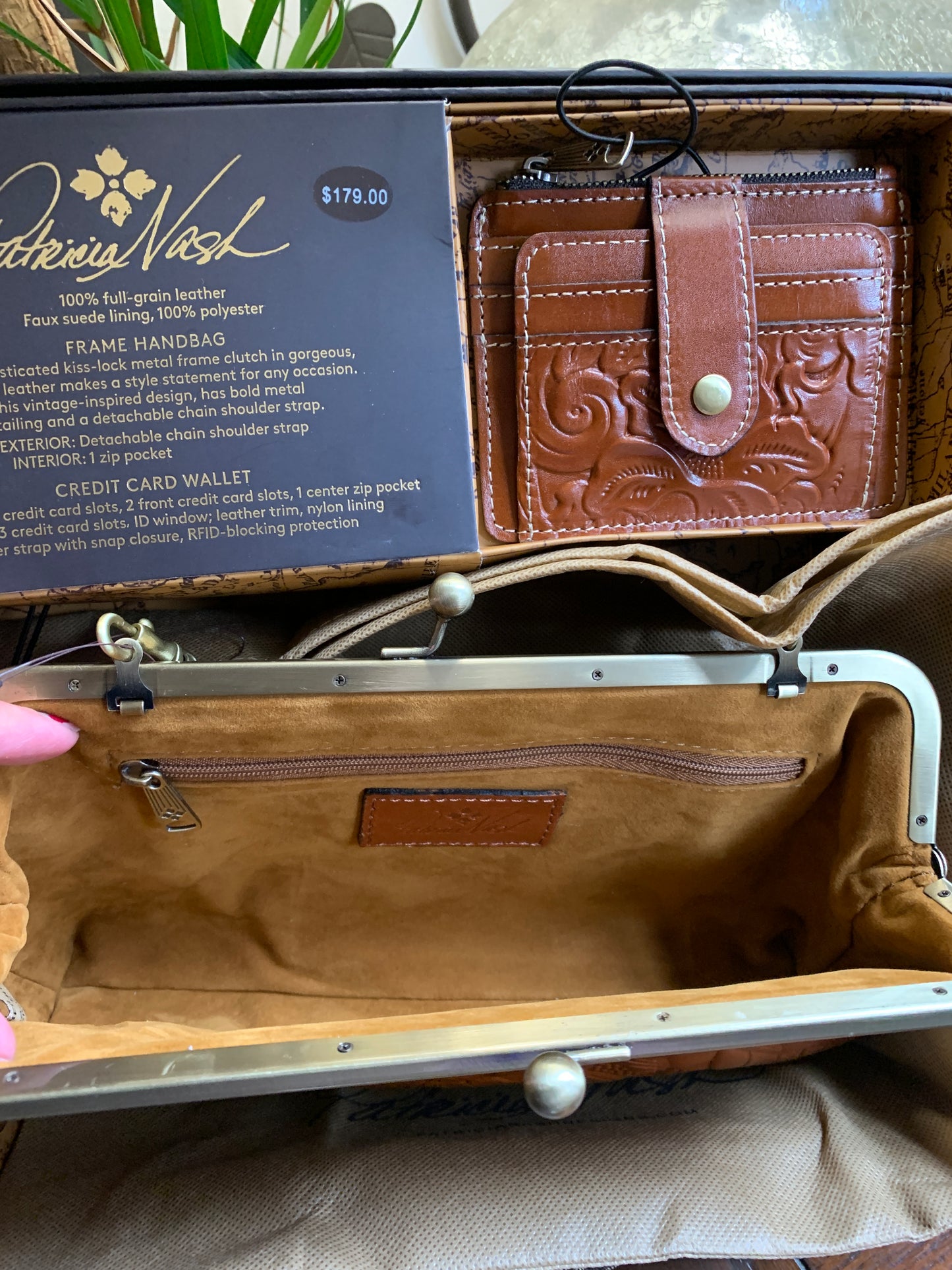 Authentic PATRICIA NASH FULL GRAIN LEATHER DEEP EMBOSSED GRAPE LEAF LOGO FRAME CROSBY/CLUTCH AND A SMALL WALLET SET Ruby Luxury