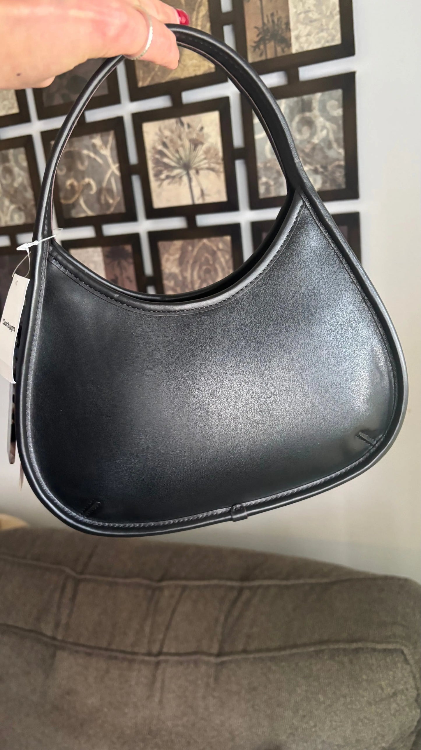 Authentic COACHTOPIA Leather Caterpillar shoulder magnetic closure hobo/card set Ruby Luxury