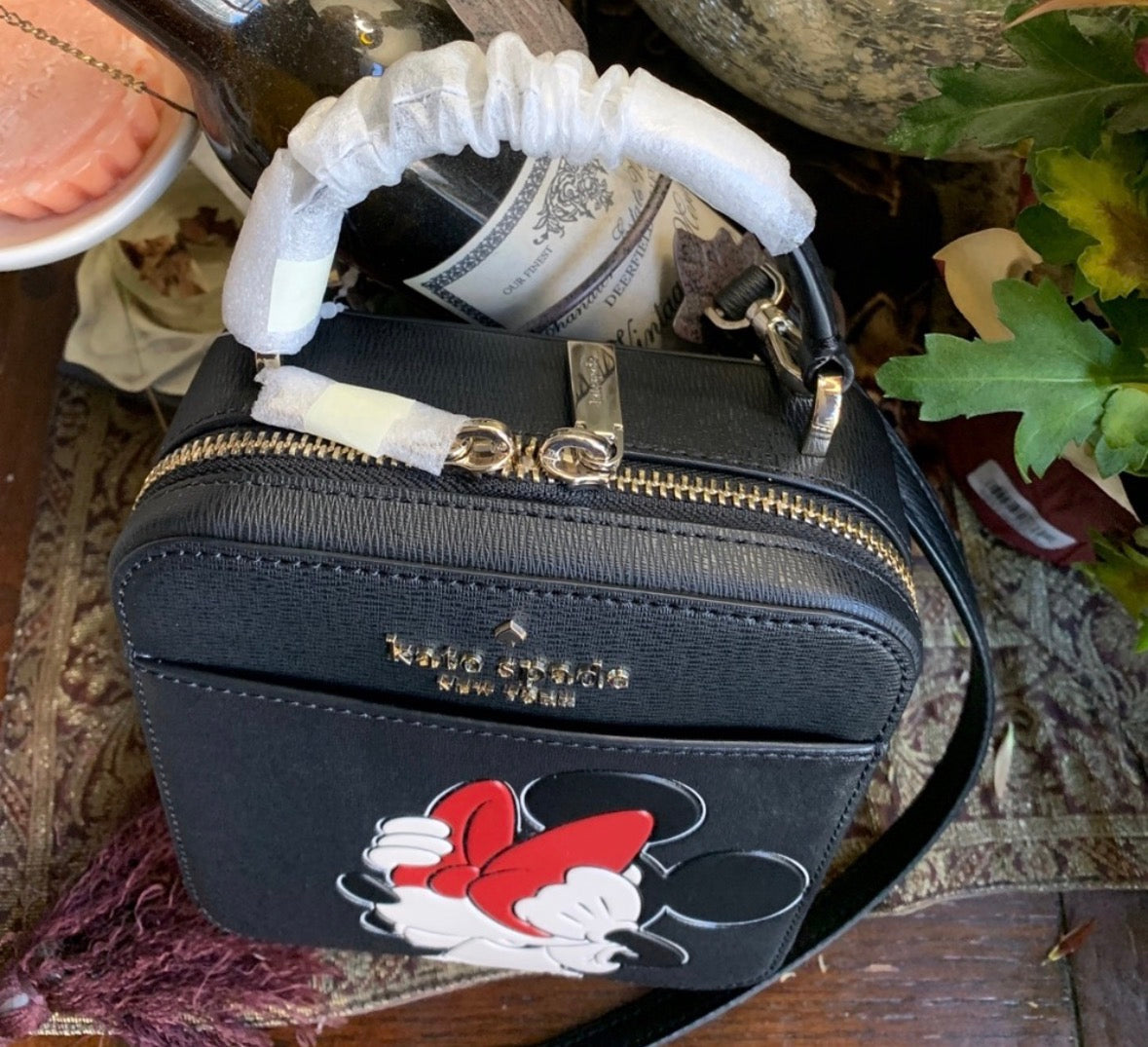 Authentic KATE SPADE leather Minnie Mouse Disney X zip around Crosby/Satchel Ruby Luxury