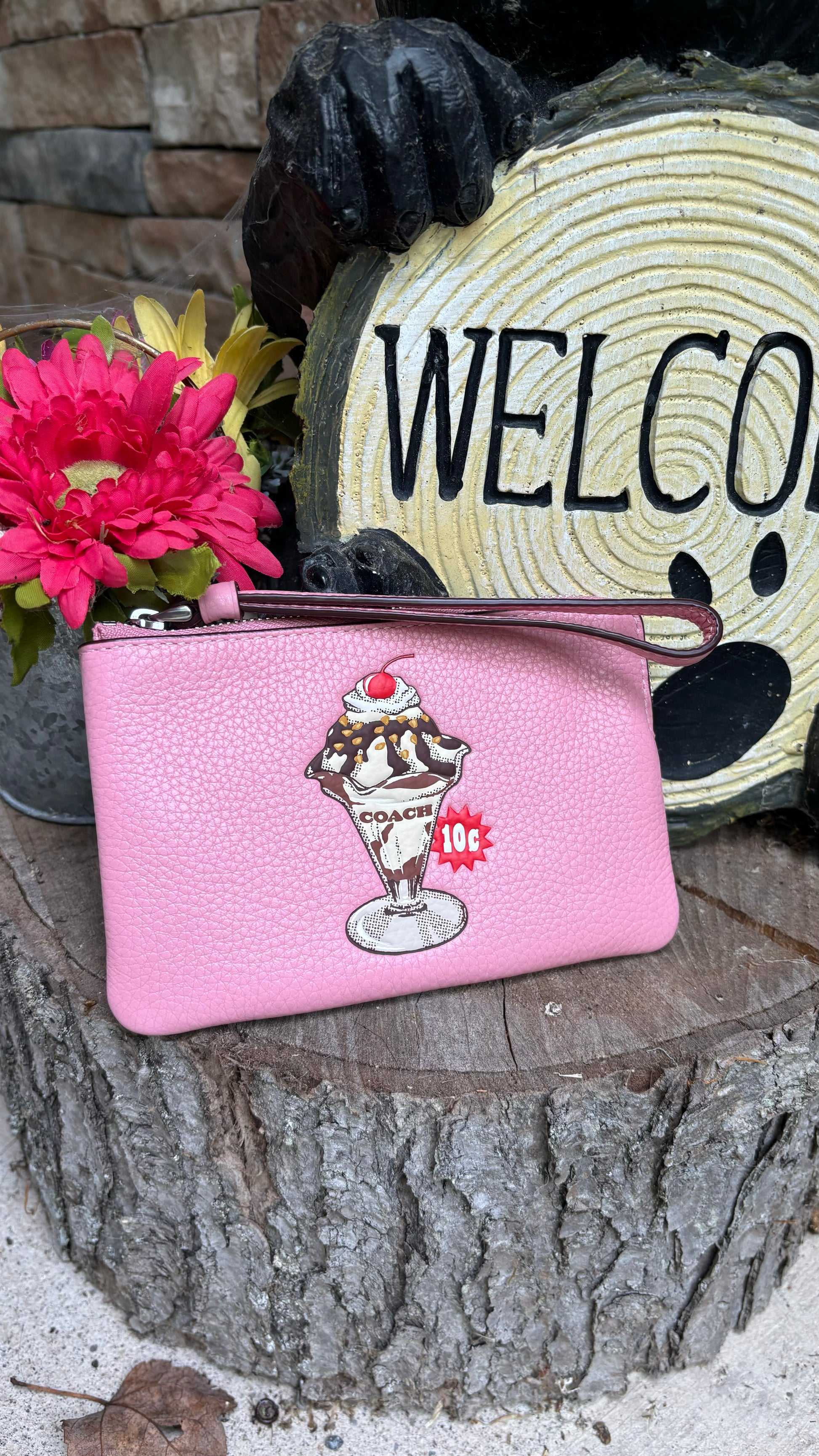 Authentic COACH pebbled leather zip top wristlet 
New with tags - Ruby Luxury