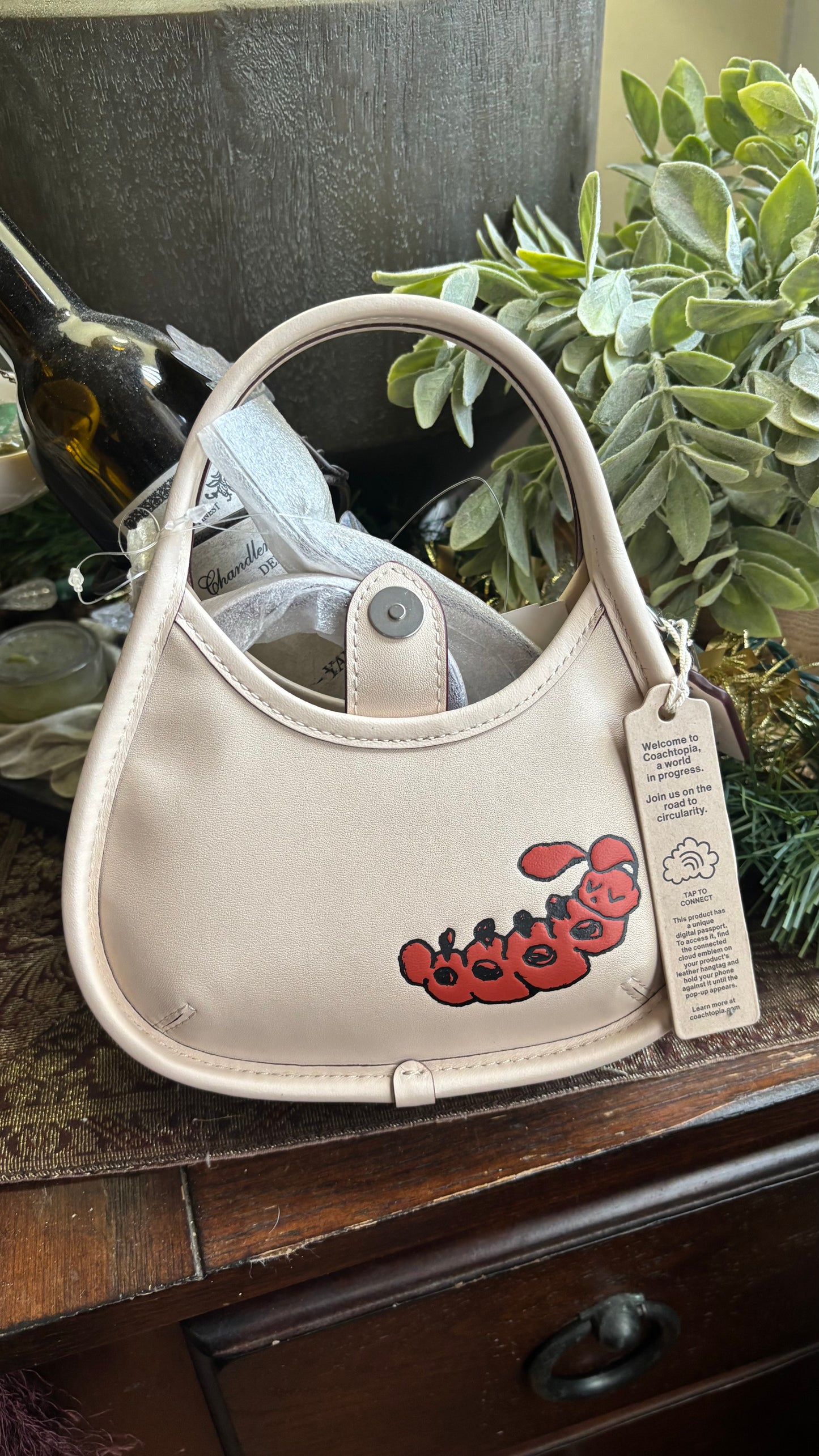 Authentic COACHTOPIA Leather with caterpillar design magnetic closure satchel/Crossbody - Ruby Luxury