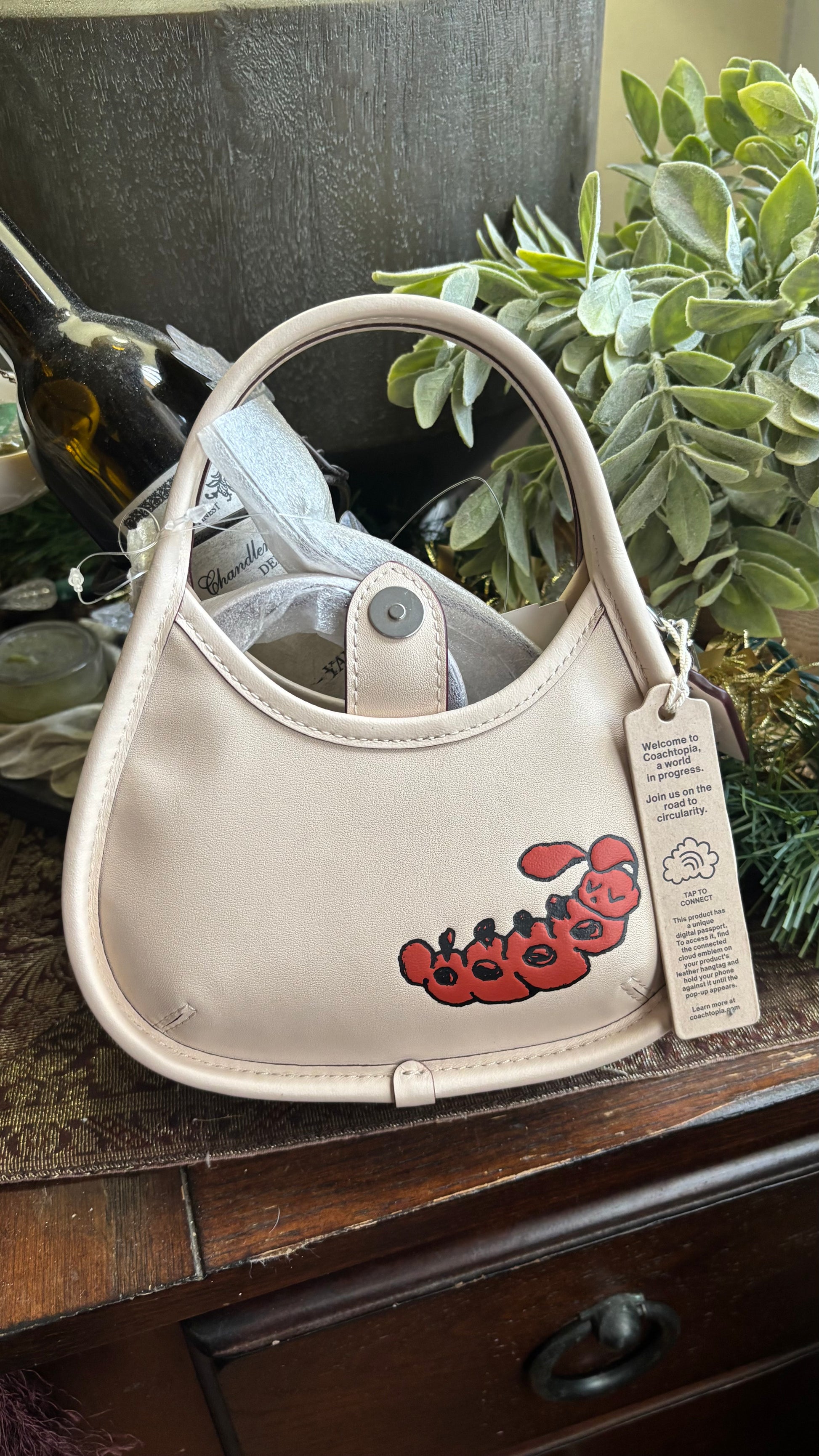Authentic COACHTOPIA Leather with caterpillar design magnetic closure satchel/Crossbody - Ruby Luxury