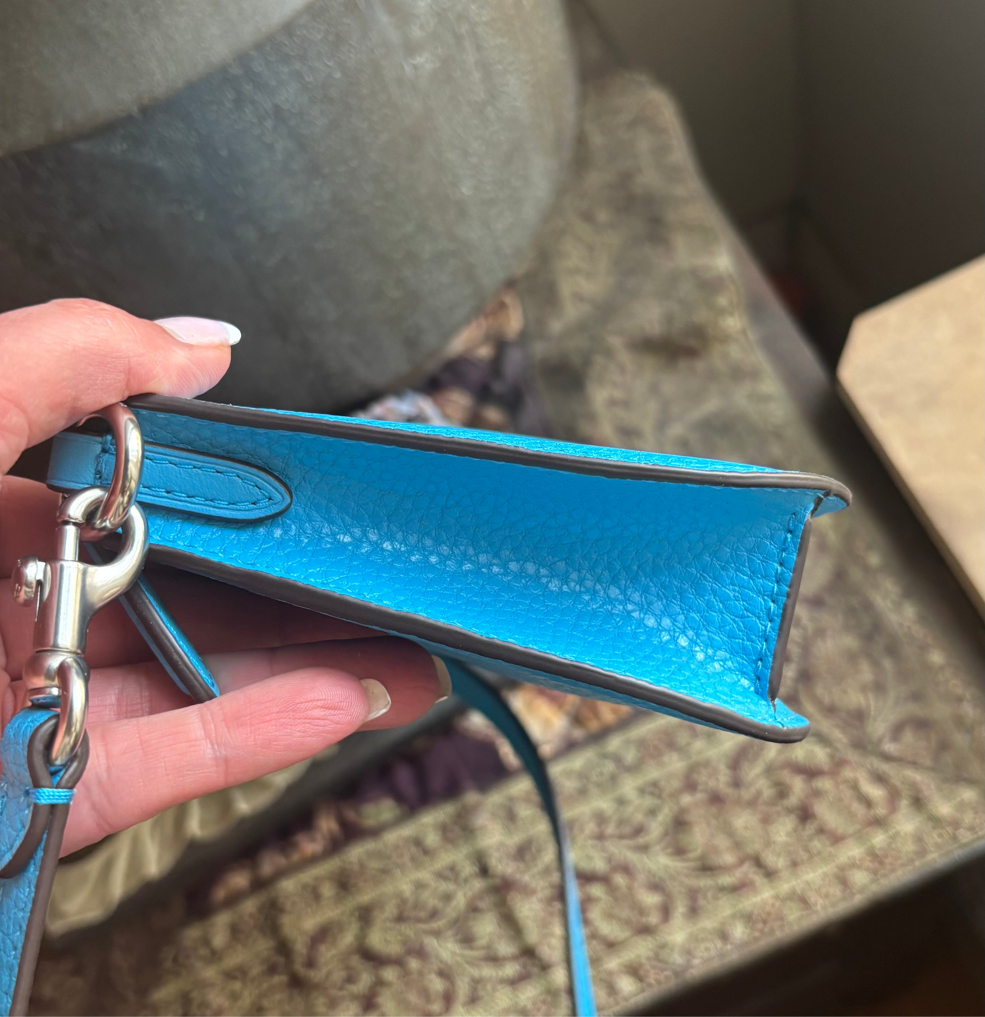 Authentic CoachTopia blue Leather zip curved Shoulder Bag Ruby Luxury