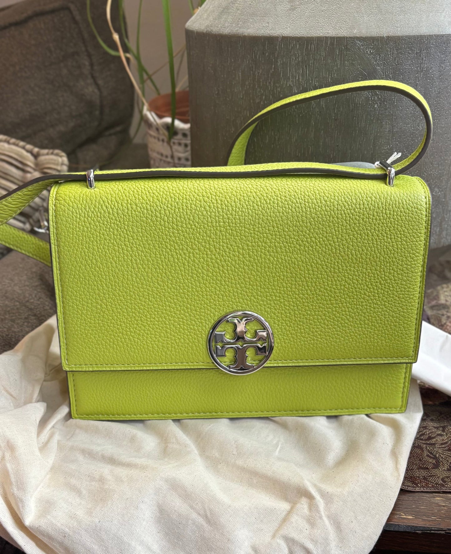 Authentic TORY BURCH Leather Double T magnetic flap shoulder/Crosby convertible L.Edition Ruby Luxury