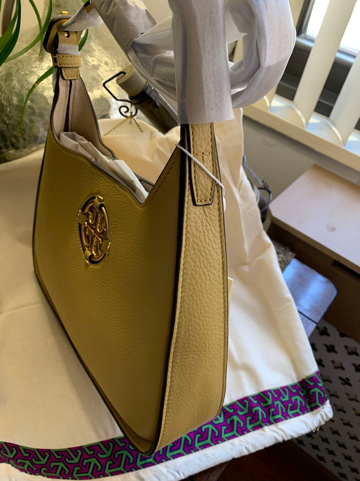 Authentic TORY BURCH Leather shoulder/Crosby bag Ruby Luxury