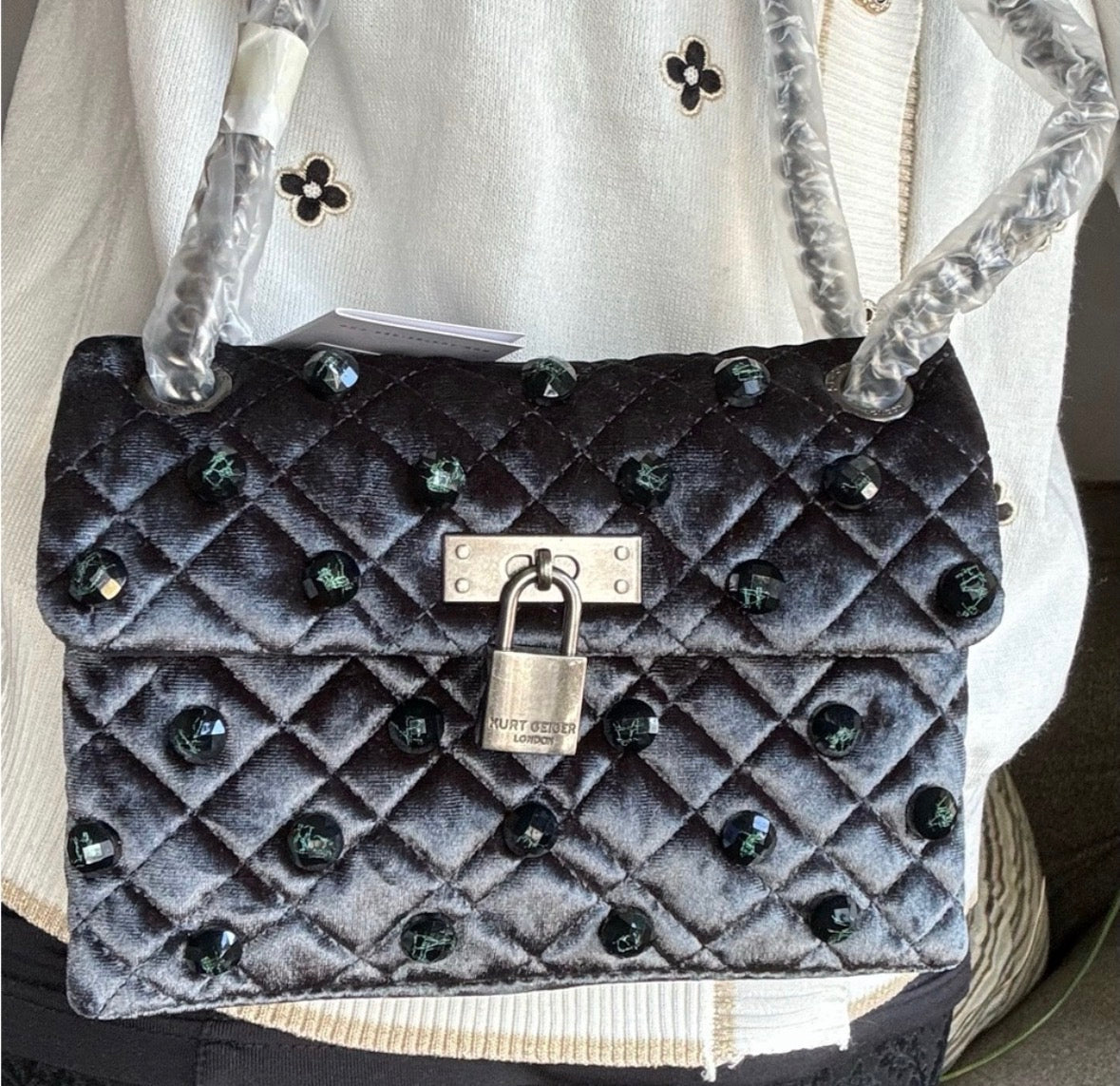 Authentic KURT GEIGER LONDON Velvet multi coloured crystals magnetic closure convertible Crosby/Shoulder bag Ruby Luxury