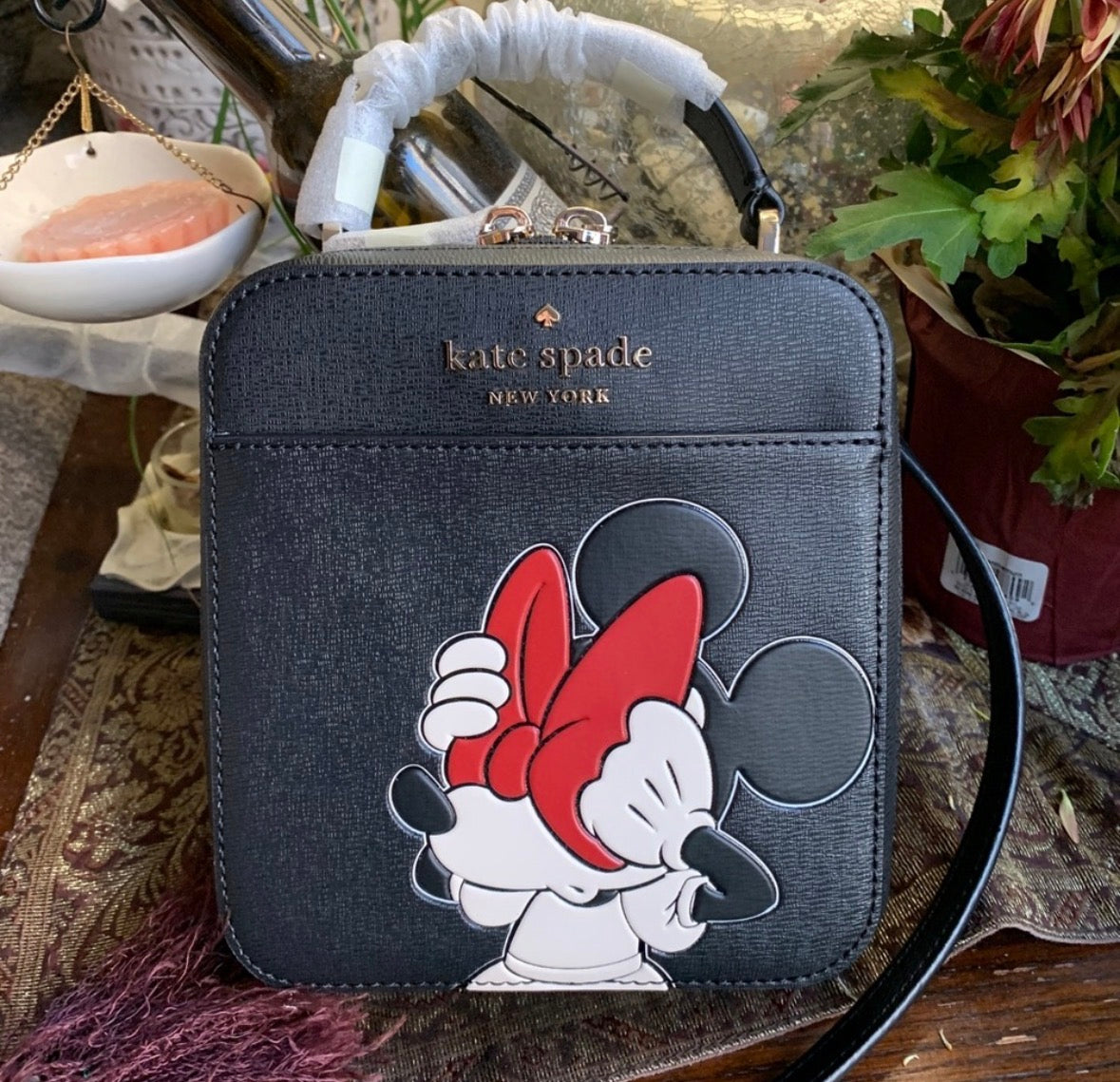 Authentic KATE SPADE leather Minnie Mouse Disney X zip around Crosby/Satchel Ruby Luxury