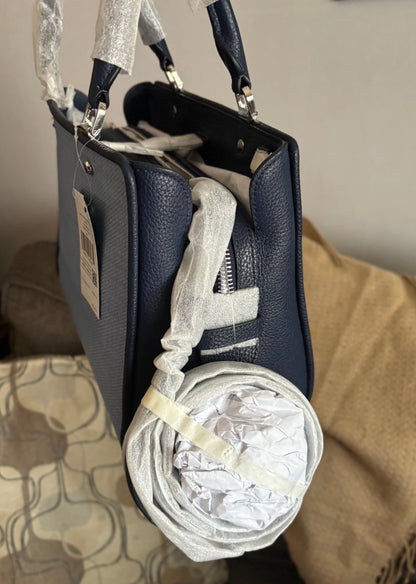 Authentic KATE SPADE floral Thick Canvas/pebbled leather 3 compartments zip snap closure Satchel/Crossbody. Ruby Luxury