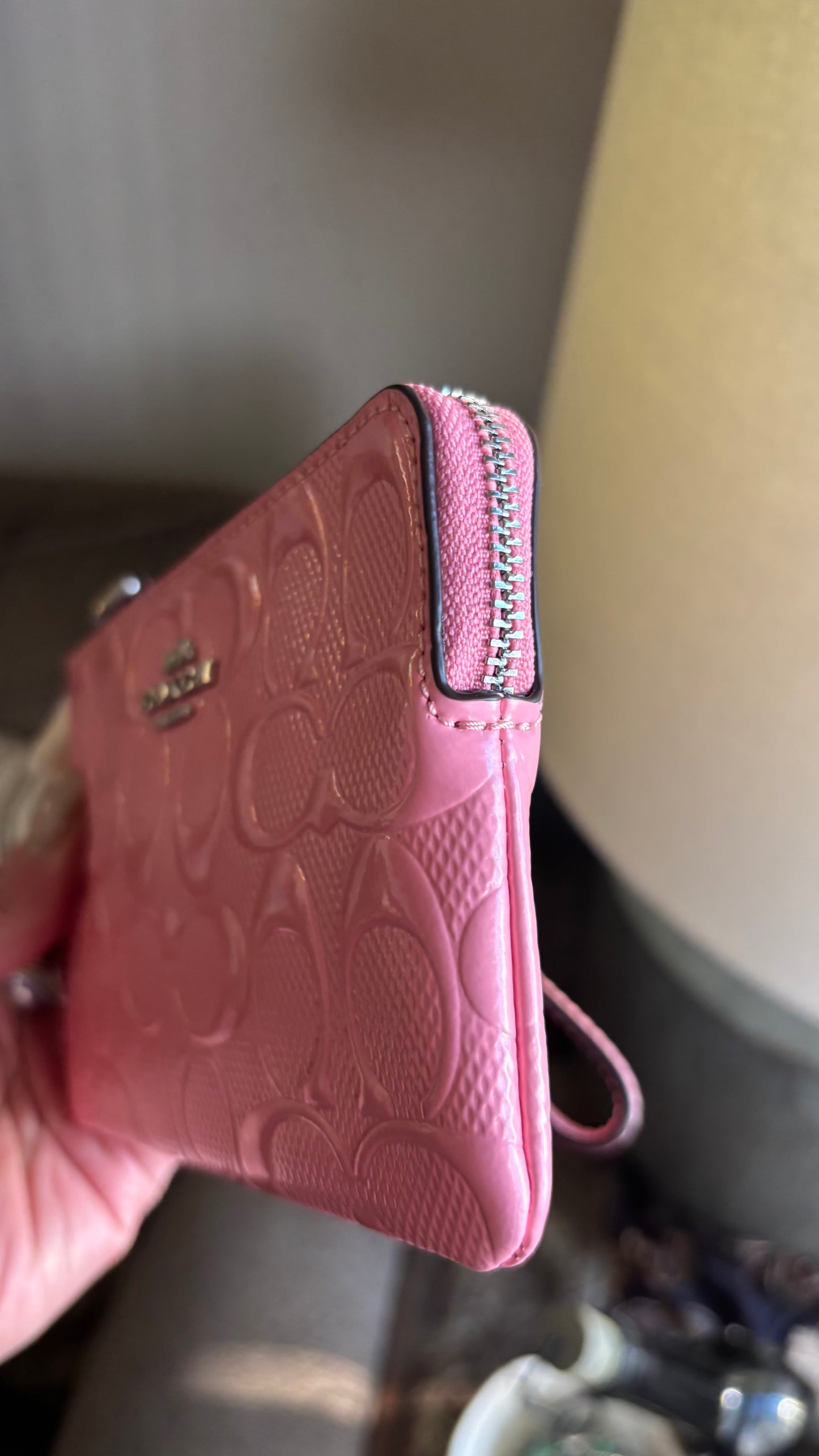 Authentic COACH patent signature leather zip top wristlet with a heart charm  New with tags - Ruby Luxury
