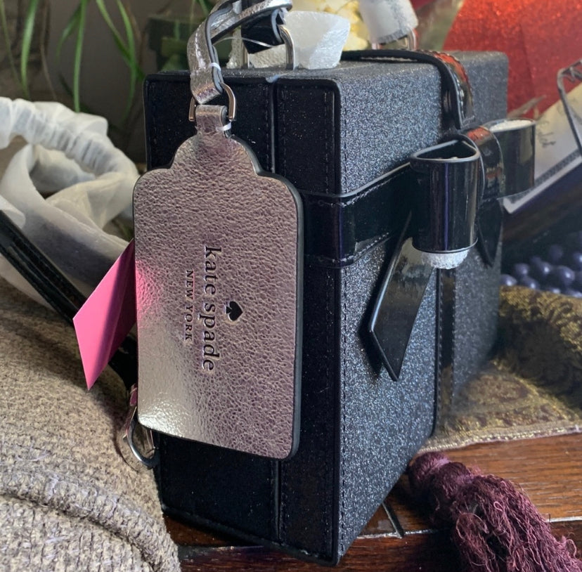 Authentic KATE SPADE Gift box Crosby/satchel magnetic closure bag Ruby Luxury