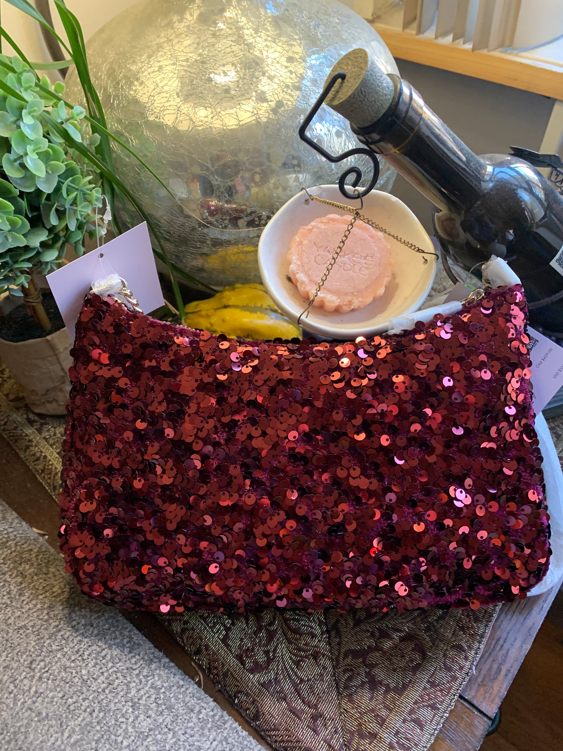 Authentic KATE SPADE Sequins top zip Clutch/shoulder/Crossbody Ruby Luxury