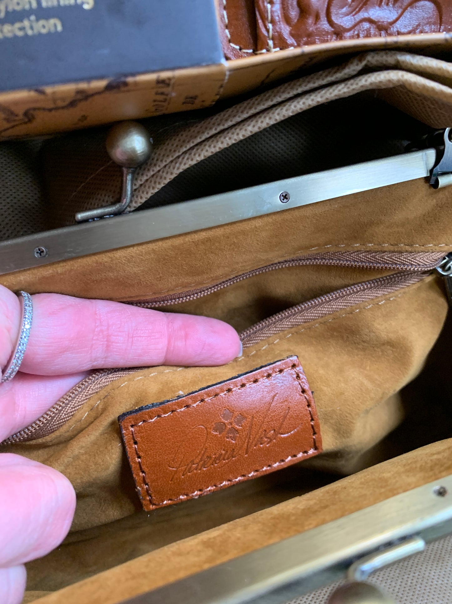 Authentic PATRICIA NASH FULL GRAIN LEATHER DEEP EMBOSSED GRAPE LEAF LOGO FRAME CROSBY/CLUTCH AND A SMALL WALLET SET Ruby Luxury