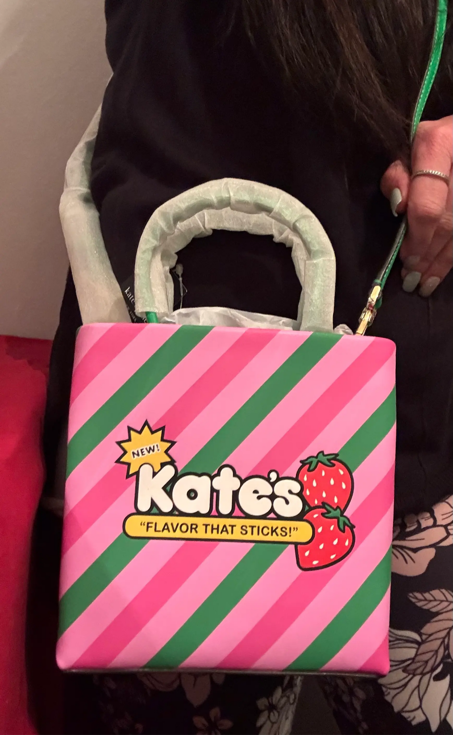 AUTHENTIC KATE SPADE Leather "Candy" magnetic top closure satchel/Crossbody Ruby Luxury