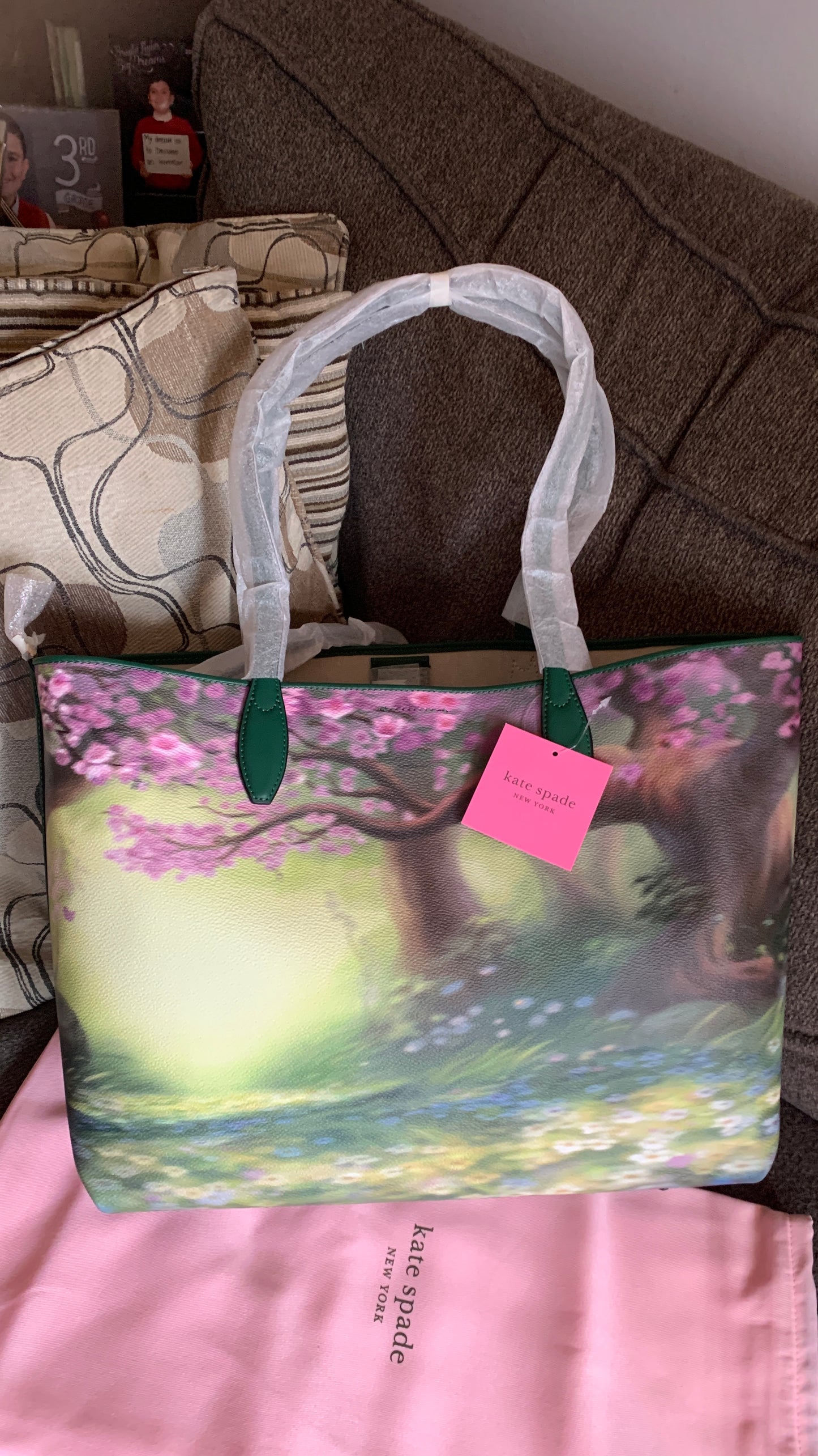 Authentic KATE SPADE Coated leather/smooth leather BAMBI tote/wristlet Ruby Luxury