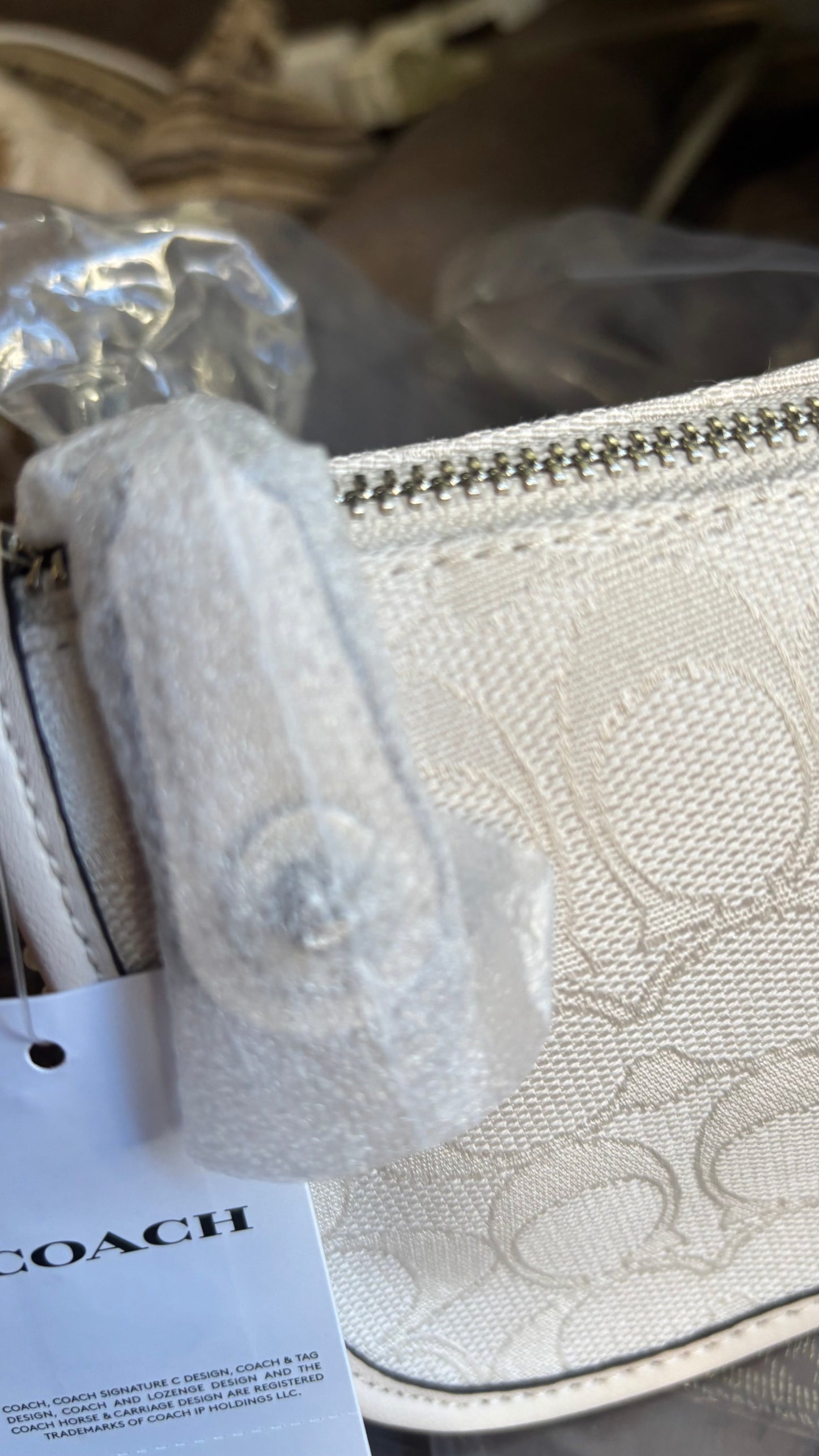 Authentic COACH 1941 signature Jacquard /Glovetanned Leather turnlock zip closure shoulder/Crosby/Clutch Ruby Luxury