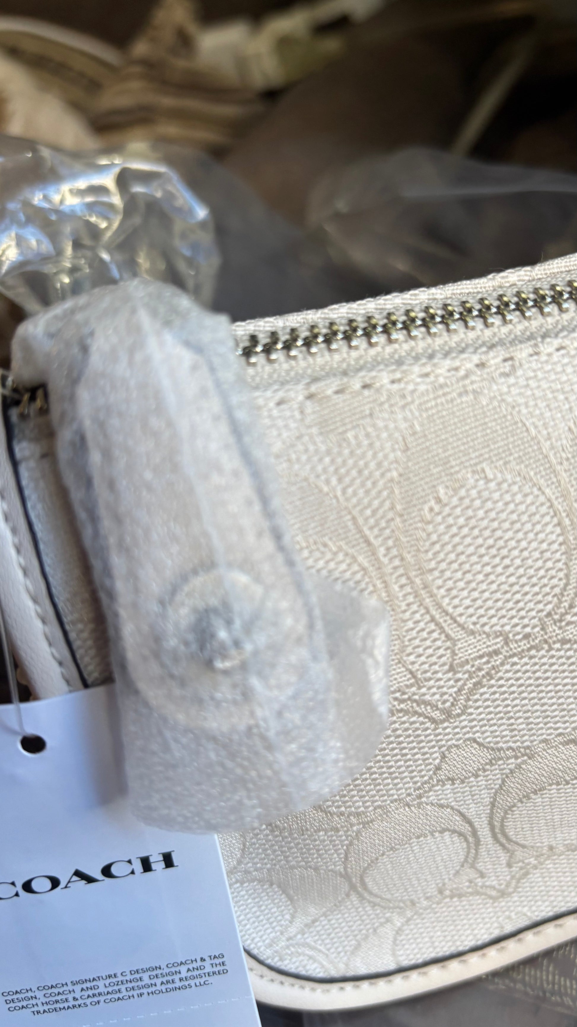 Authentic COACH 1941 signature Jacquard /Glovetanned Leather turnlock zip closure shoulder/Crosby/Clutch Ruby Luxury