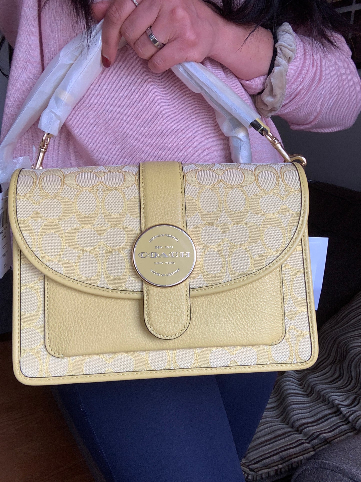 Authentic COACH Leather /signature jacquard canvas flap Crossbody
New with tags Ruby Luxury