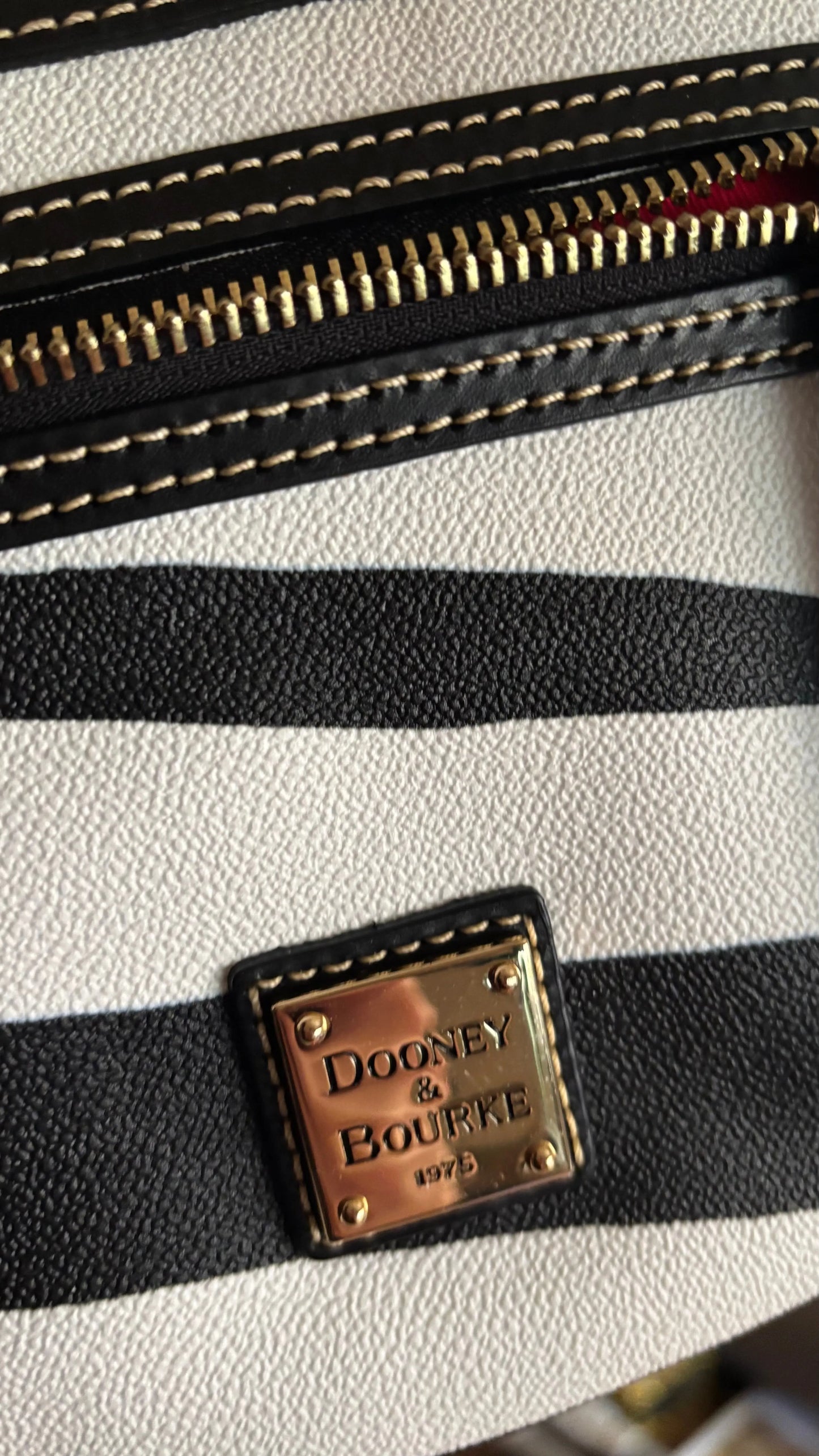 Authentic Dooney & Bourke leather Zebra Print zip top shoulder Bag Ruby Luxury