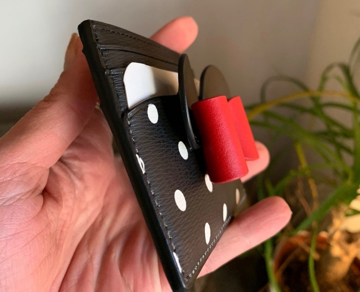 Authentic KATE SPADE Saffiano leather Minnie Mouse Disney card case Ruby Luxury
