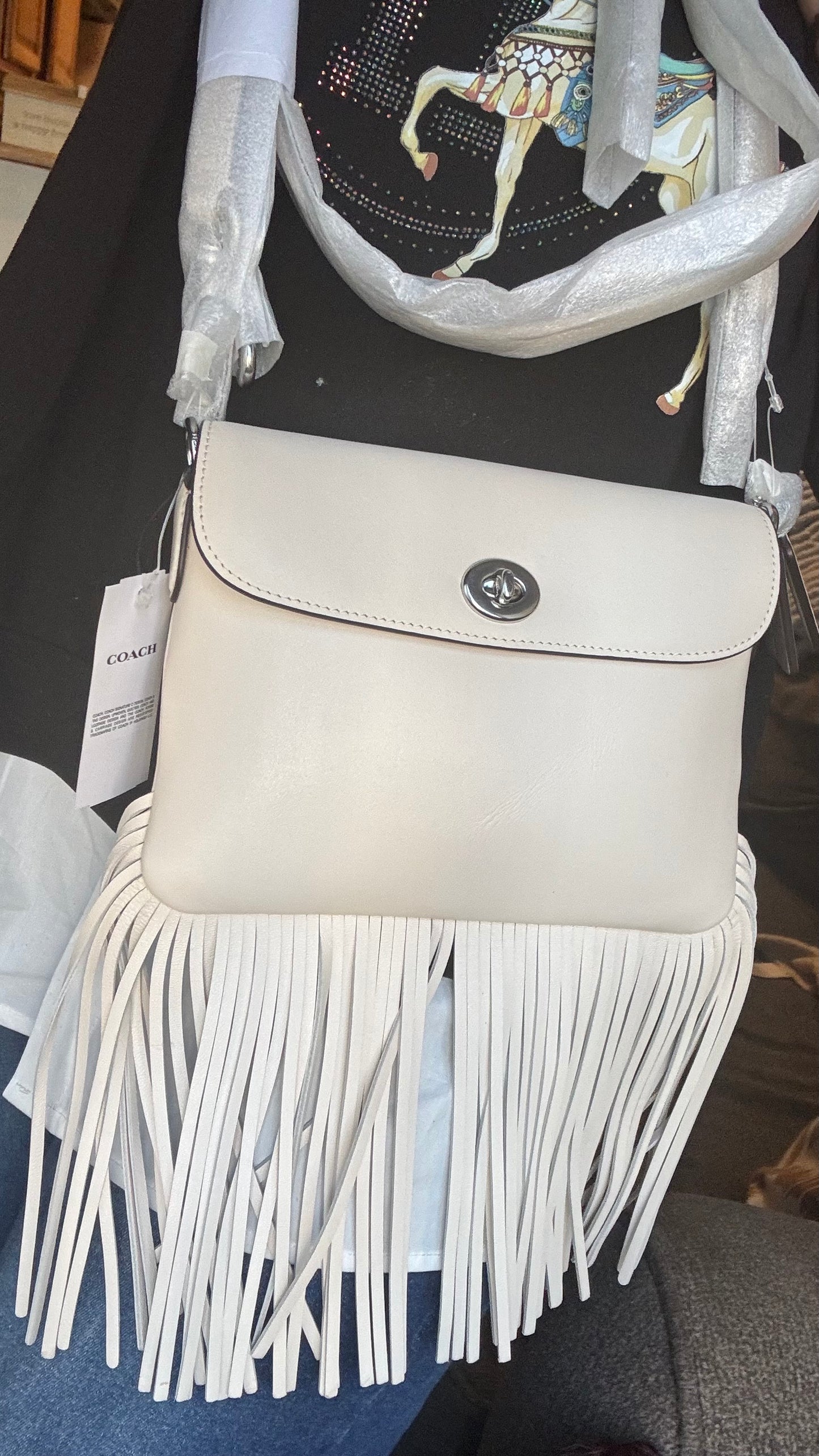 Authentic COACH 1941 Glovetanned leather Fringe turnlock flap Crossbody Bag Ruby Luxury