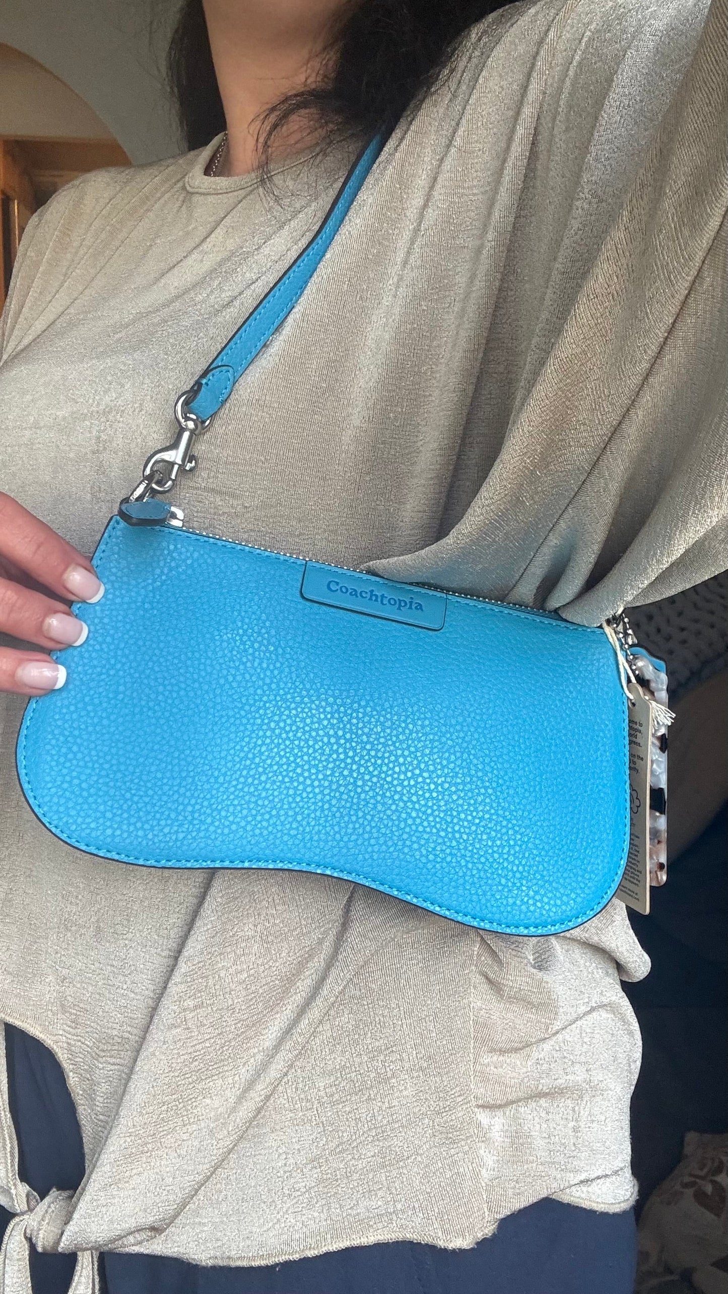 Authentic CoachTopia blue Leather zip curved Shoulder Bag Ruby Luxury