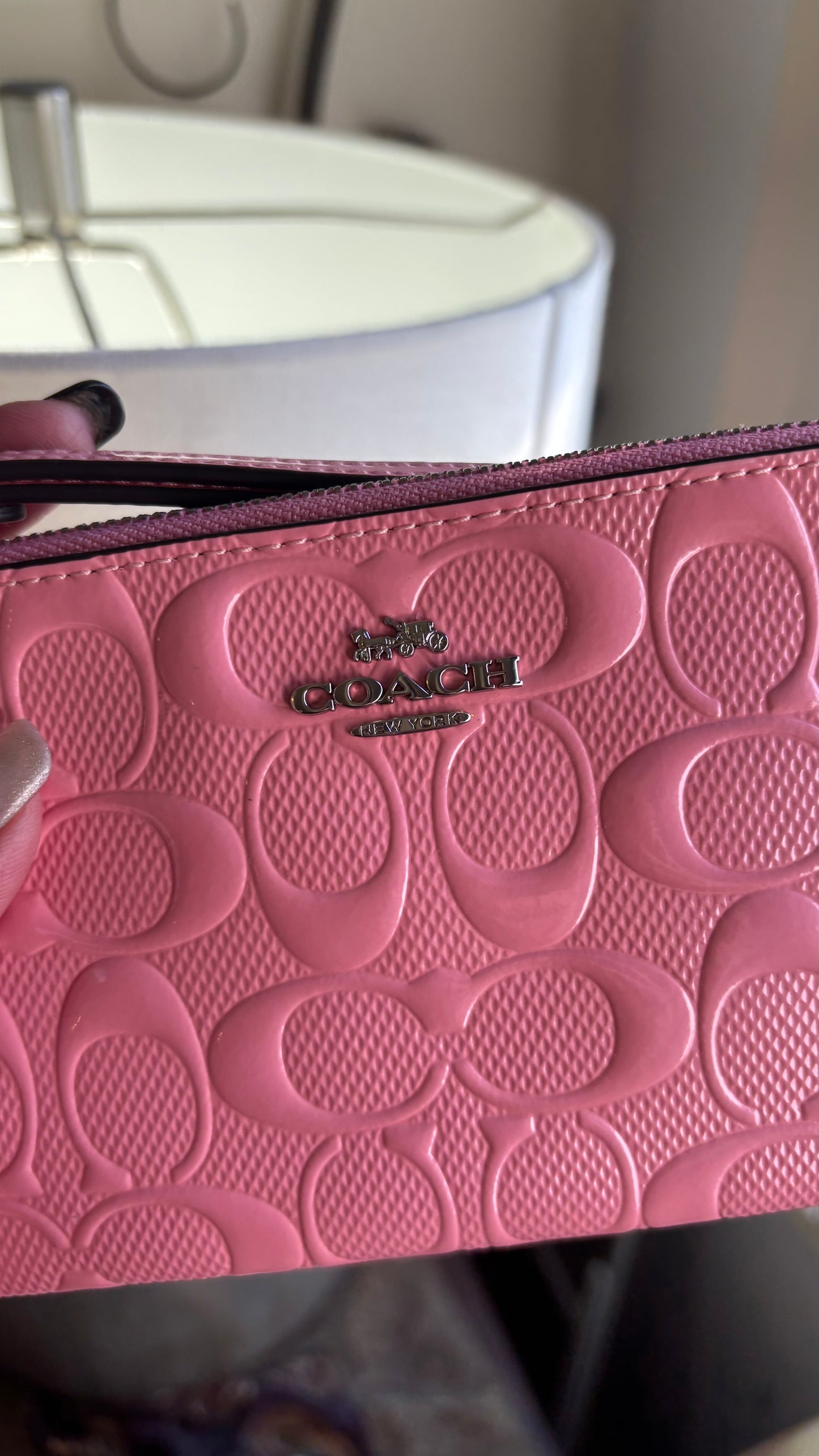 Authentic COACH patent signature leather zip top wristlet with a heart charm  New with tags - Ruby Luxury