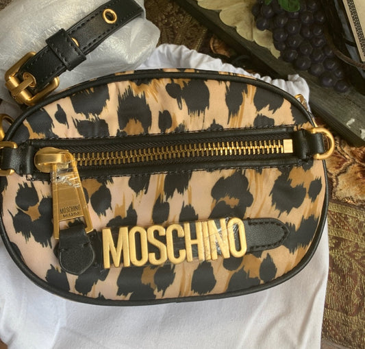 Authentic MOSCHINO Learher/canvas zip top cheetah print Crossbody Ruby Luxury