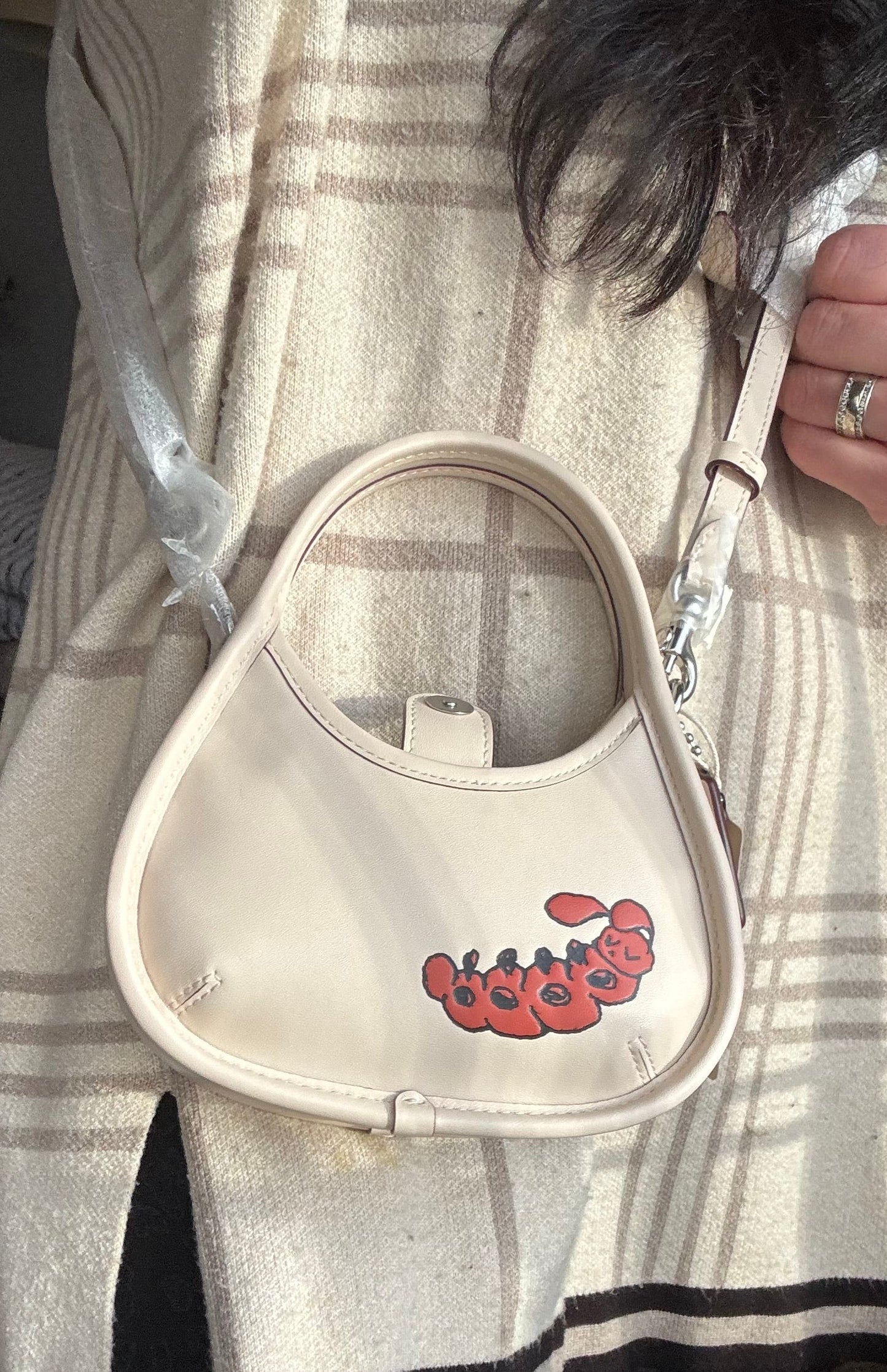 Authentic COACHTOPIA Leather with caterpillar design magnetic closure satchel/Crossbody - Ruby Luxury