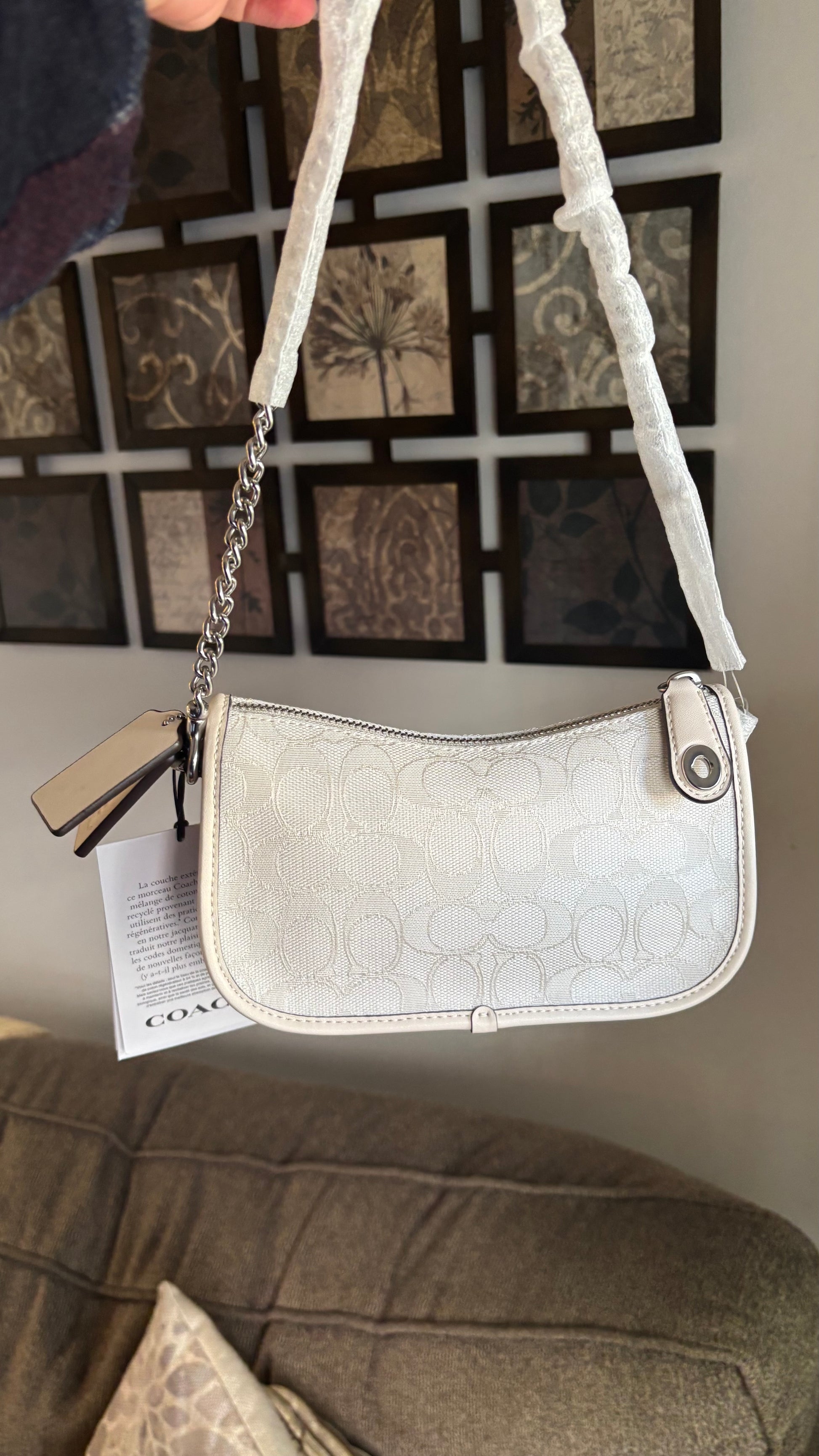 Authentic COACH 1941 signature Jacquard /Glovetanned Leather turnlock zip closure shoulder/Crosby/Clutch Ruby Luxury