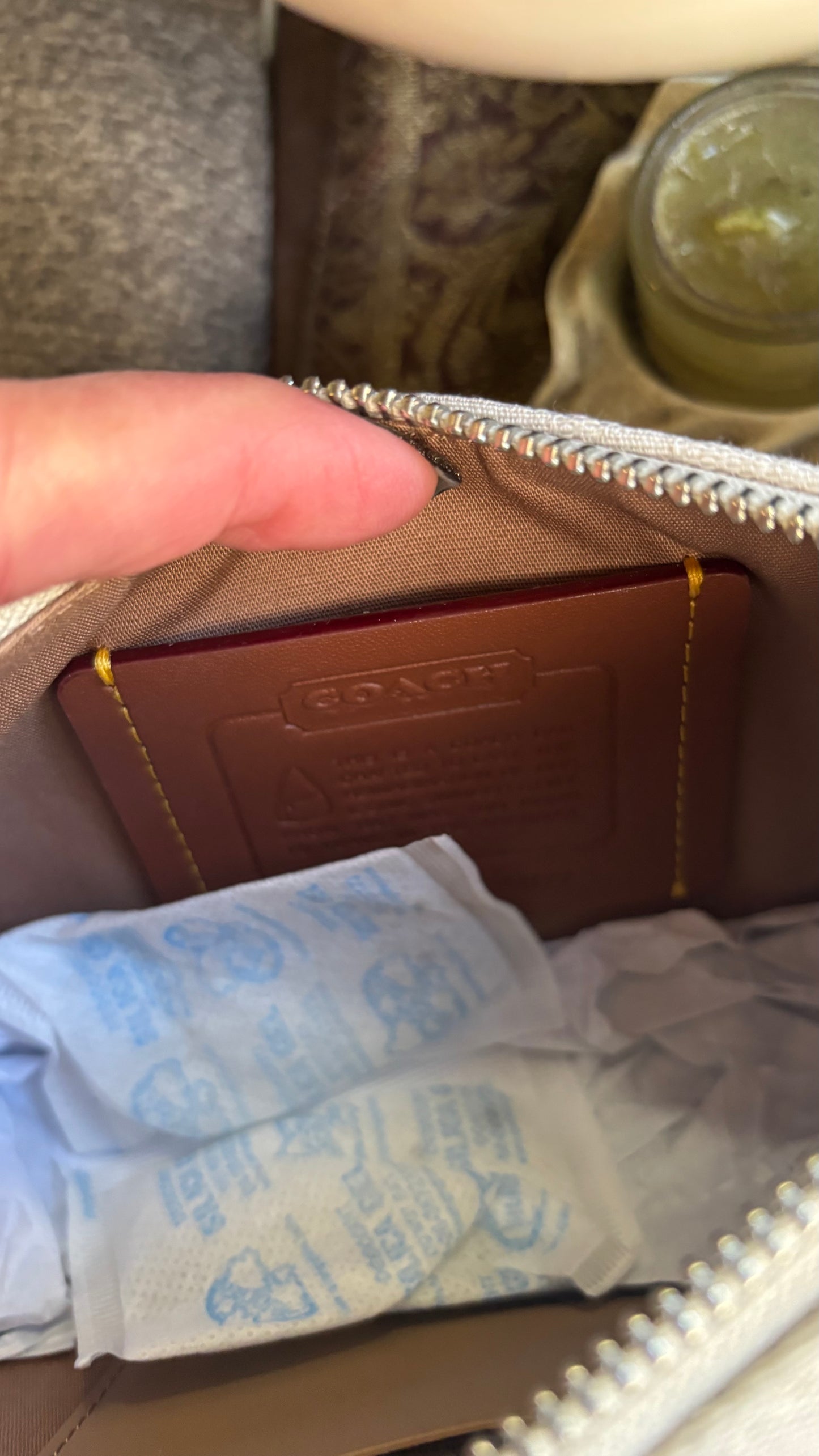 Authentic COACH 1941 signature Jacquard /Glovetanned Leather turnlock zip closure shoulder/Crosby/Clutch Ruby Luxury