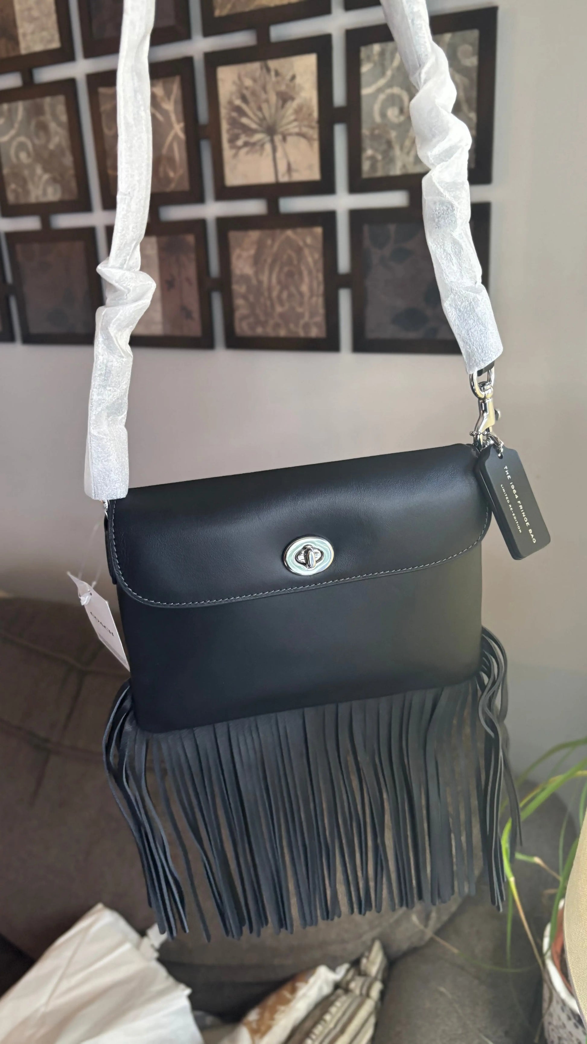 Authentic COACH 1964 leather fringe flap Turnlock Crosby or shoulder Ruby Luxury