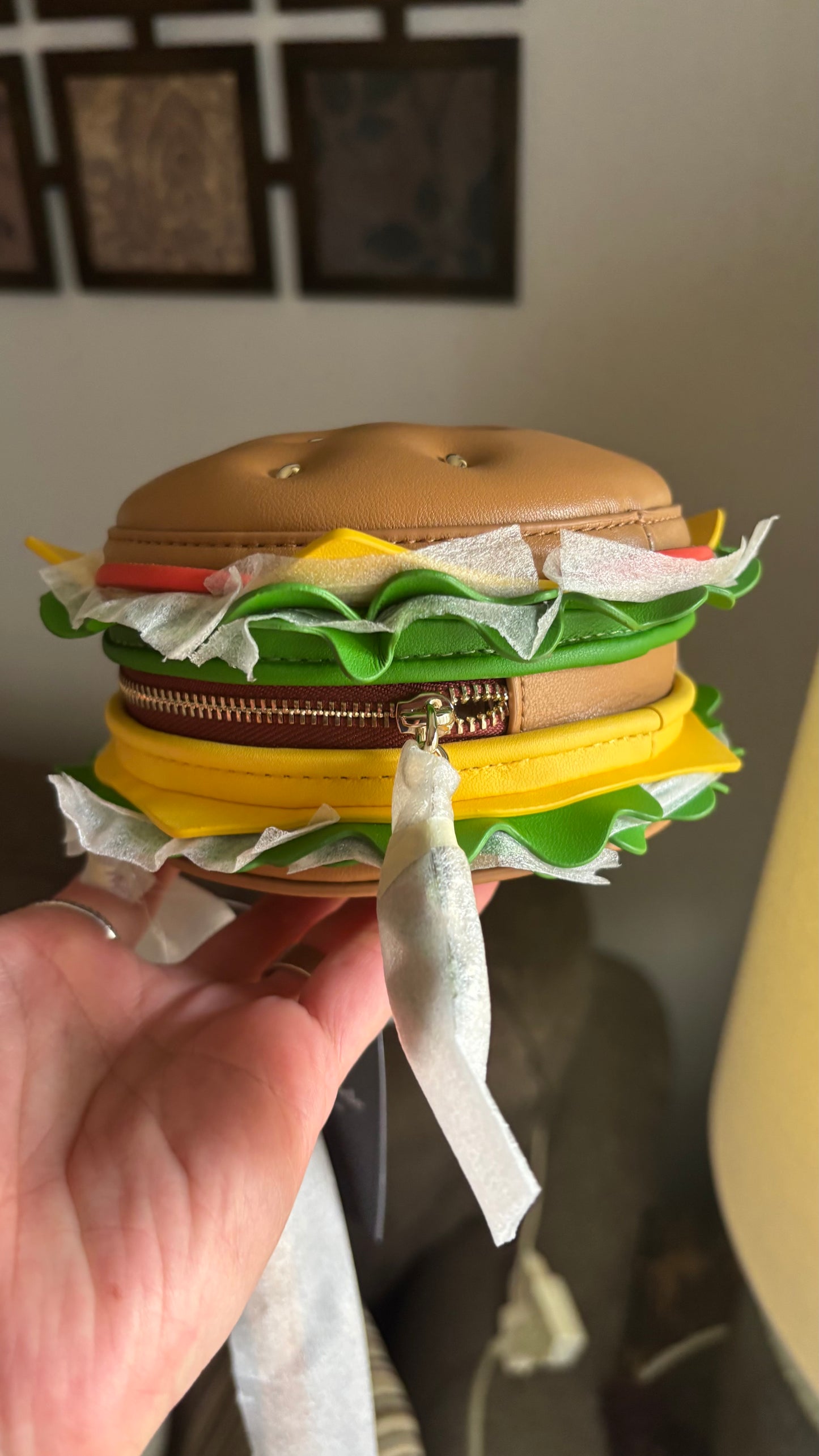 Authentic Kate spade Leather Burger zip around embellished Crossbody Ruby Luxury