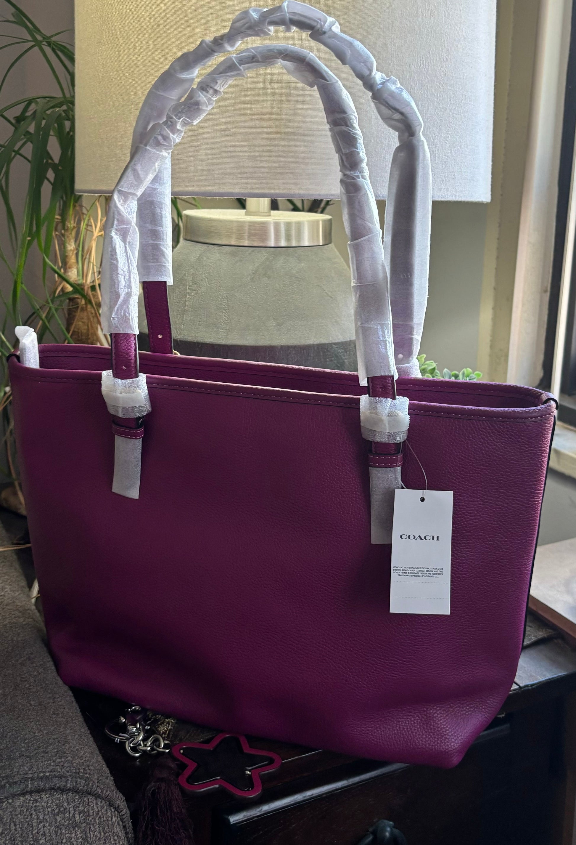 Authentic COACH 1941 pebbled leather zip top Tote Ruby Luxury
