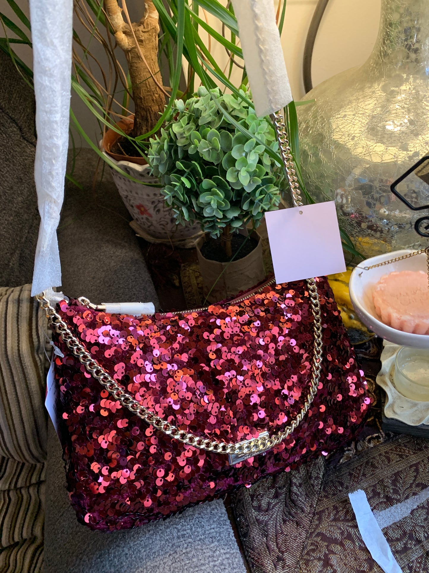 Authentic KATE SPADE Sequins top zip Clutch/shoulder/Crossbody Ruby Luxury