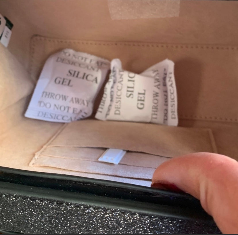 Authentic KATE SPADE Gift box Crosby/satchel magnetic closure bag Ruby Luxury