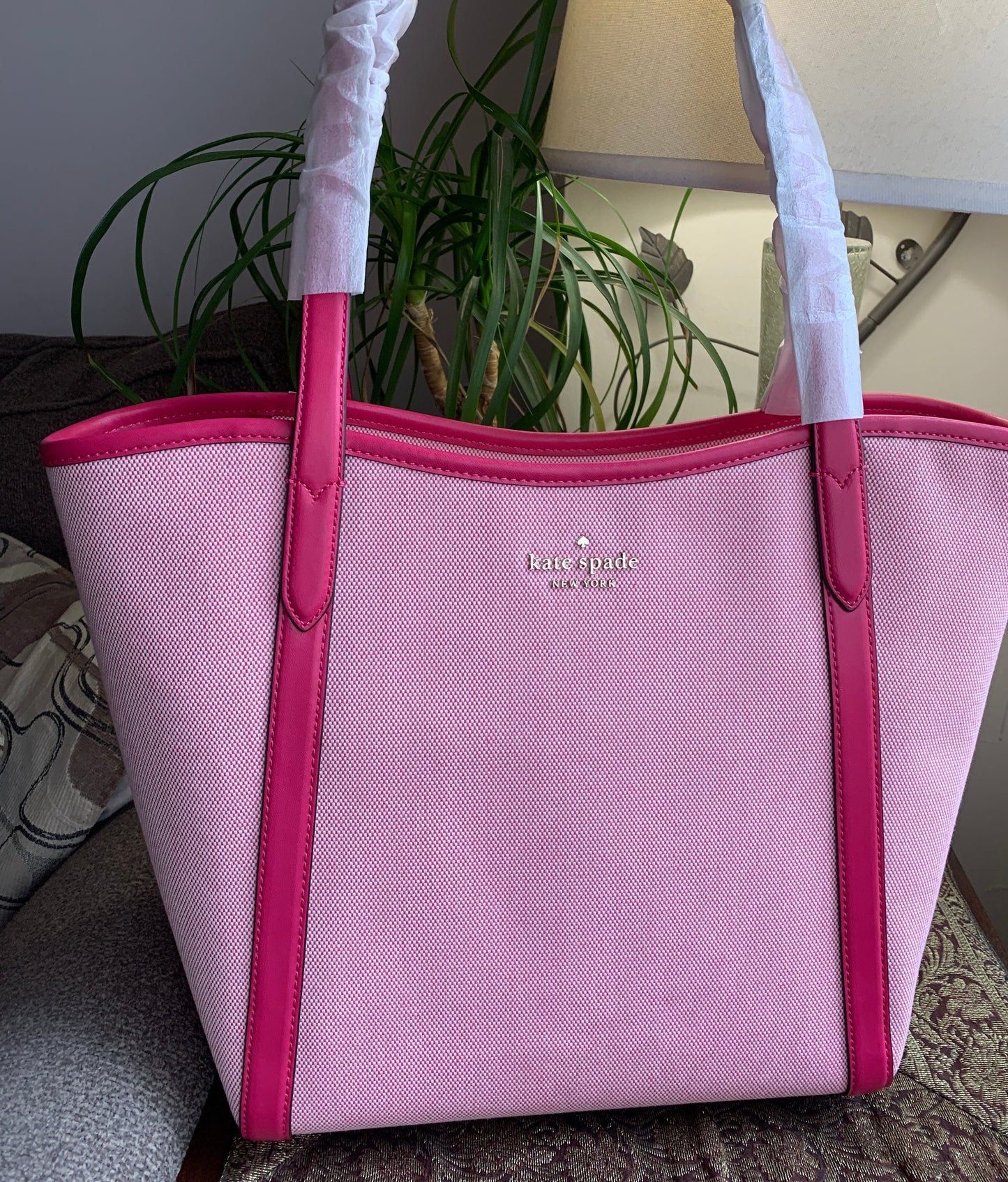 Authentic KATE SPADE Leather/canvas zip tote Ruby Luxury