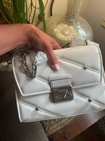 Authentic Michael KORS smooth leather studs Flap shoulder/Crossbody Ruby Luxury