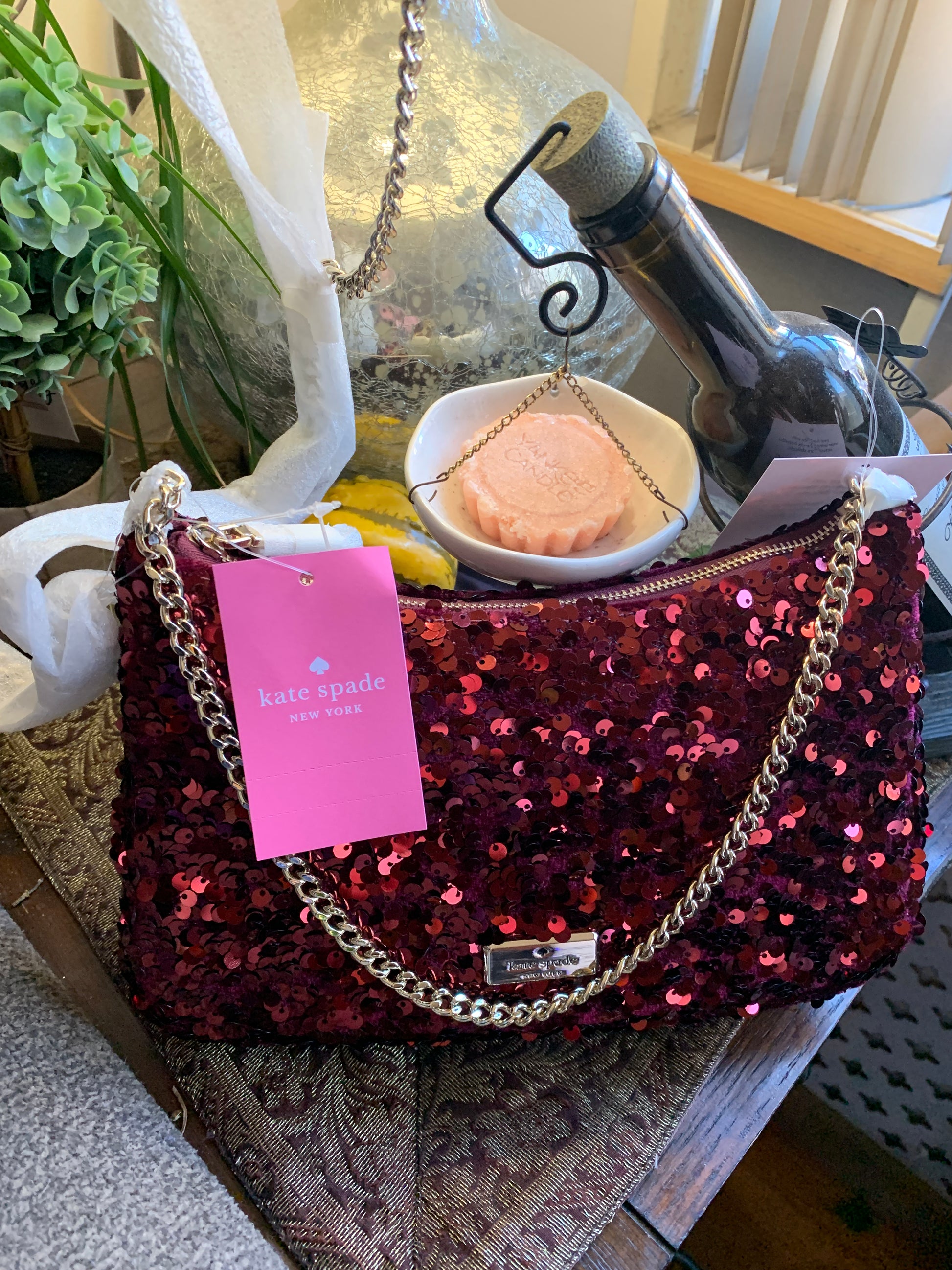 Authentic KATE SPADE Sequins top zip Clutch/shoulder/Crossbody Ruby Luxury