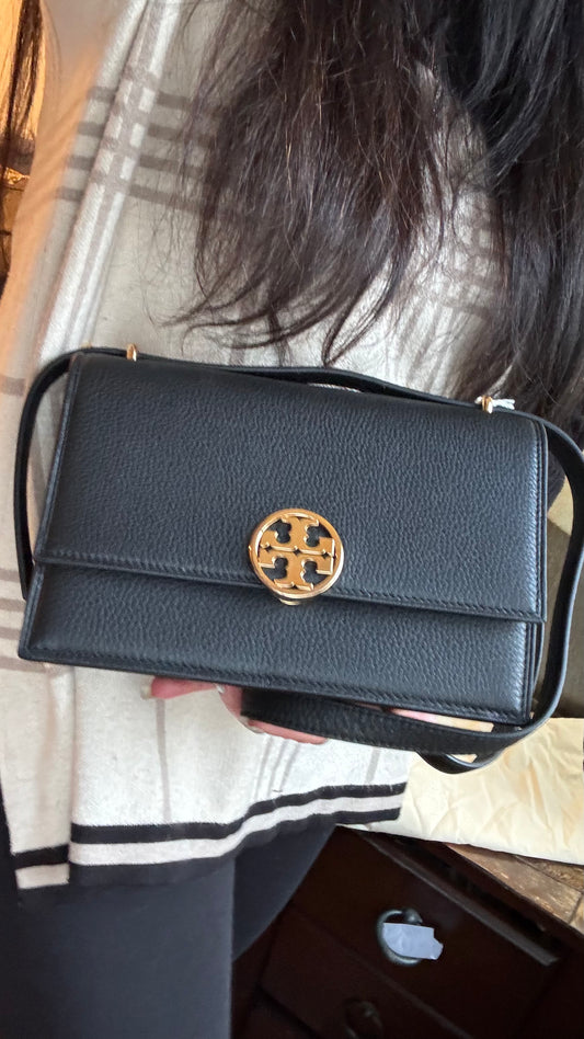 Authentic TORY BURCH Leather Double T magnetic flap shoulder/Crosby convertible Ruby Luxury