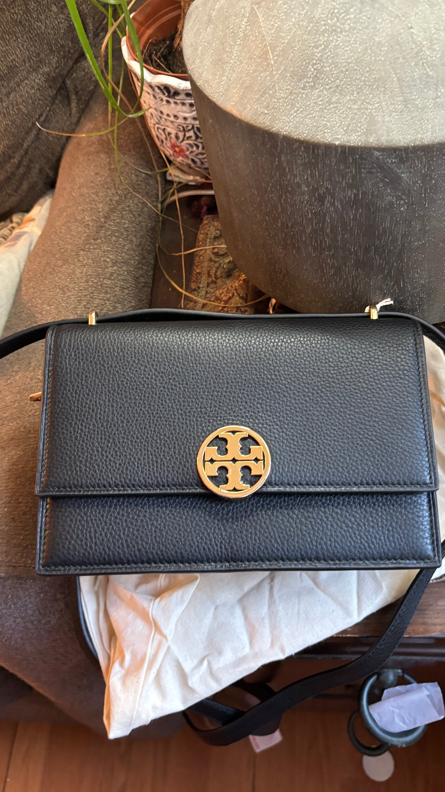 Authentic TORY BURCH Leather Double T magnetic flap shoulder/Crosby convertible Ruby Luxury