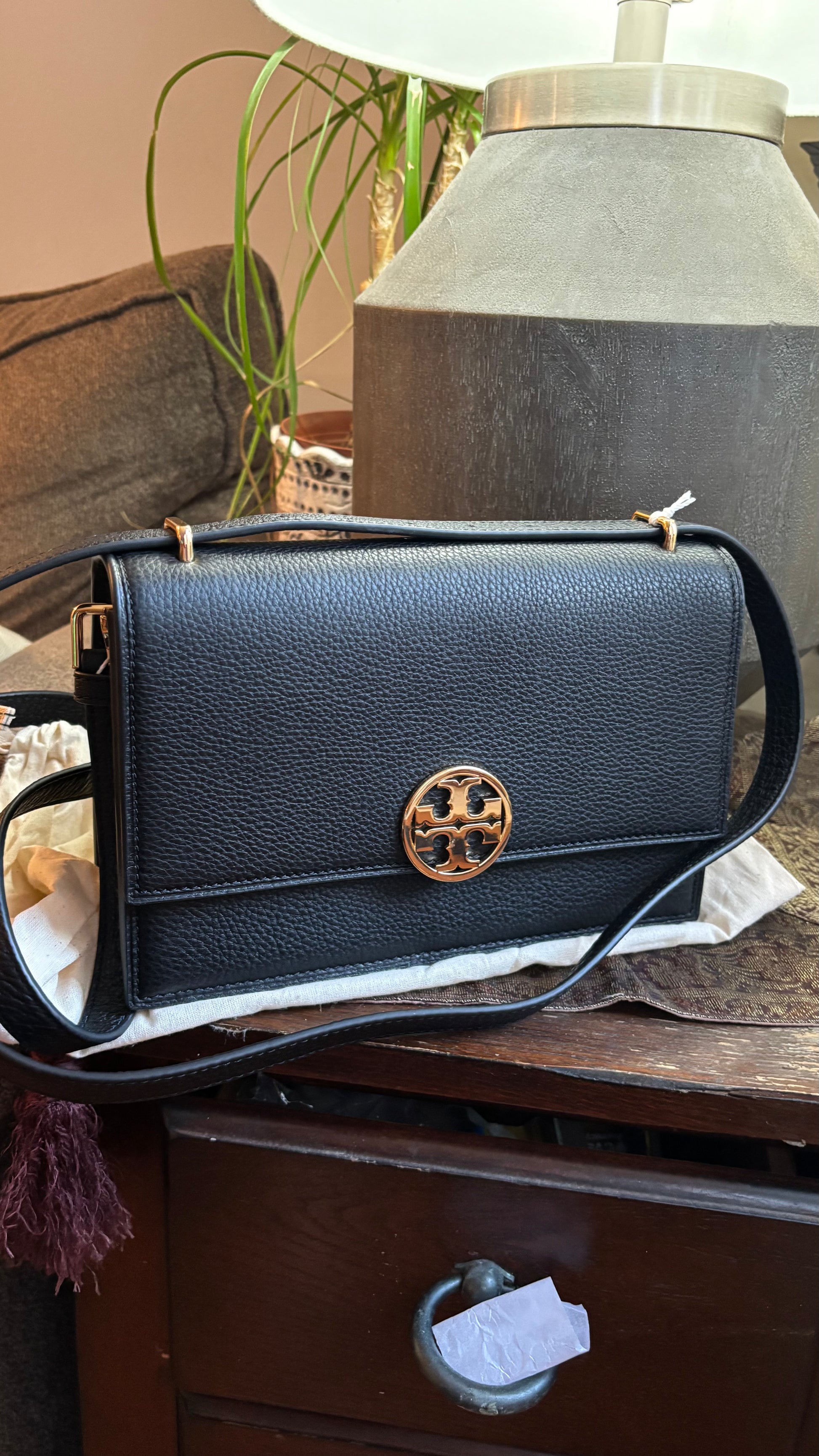 Authentic TORY BURCH Leather Double T magnetic flap shoulder/Crosby convertible Ruby Luxury
