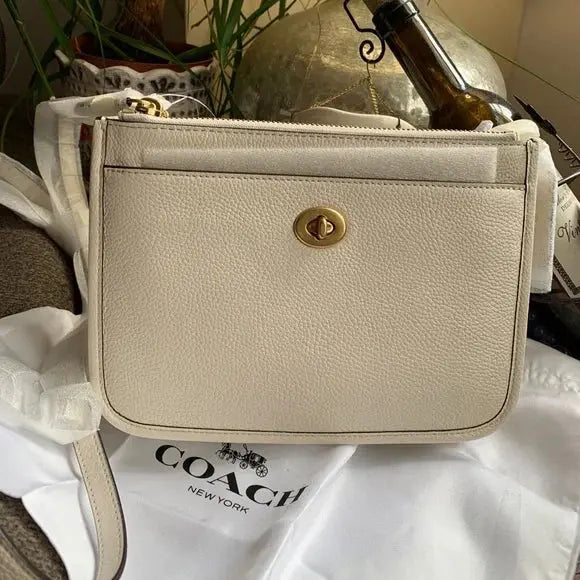 Authentic COACH 1941 Pebbled metallic gold leather 2 zip/Snap/Turnlock Crossbody Ruby Luxury